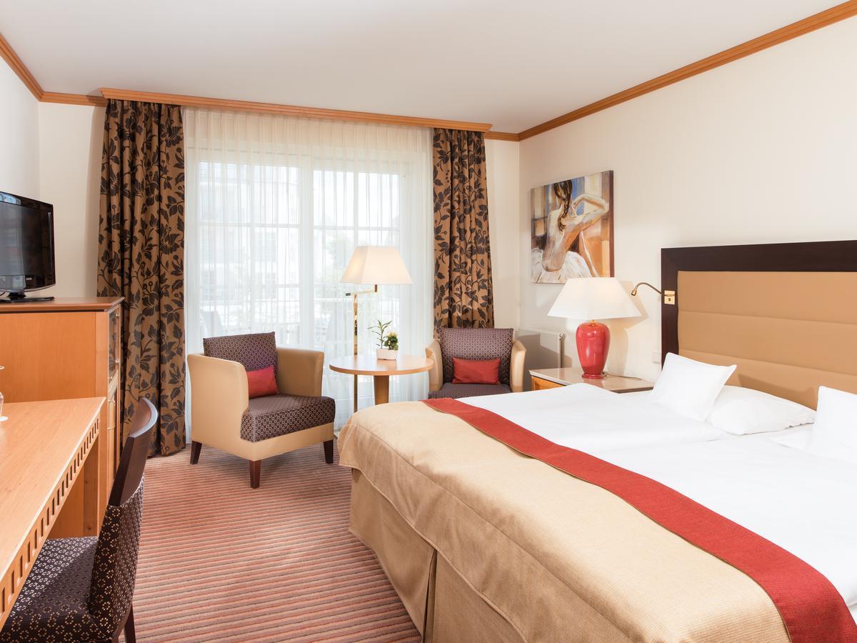 Double Room with Side Sea View