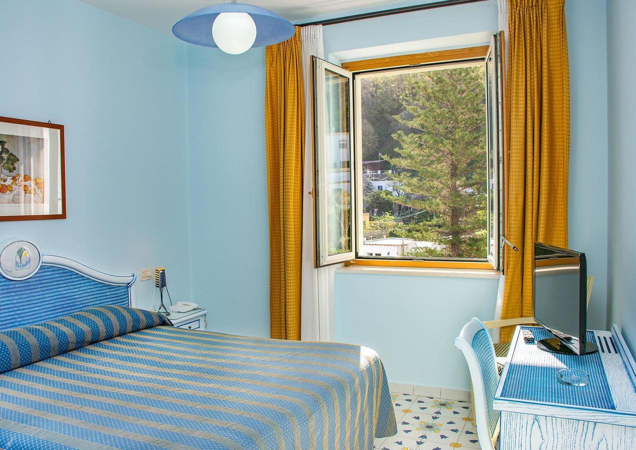 Standard Double Room,1035537487:JPEG