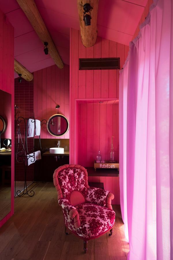 Double Room,1765434407:JPEG
