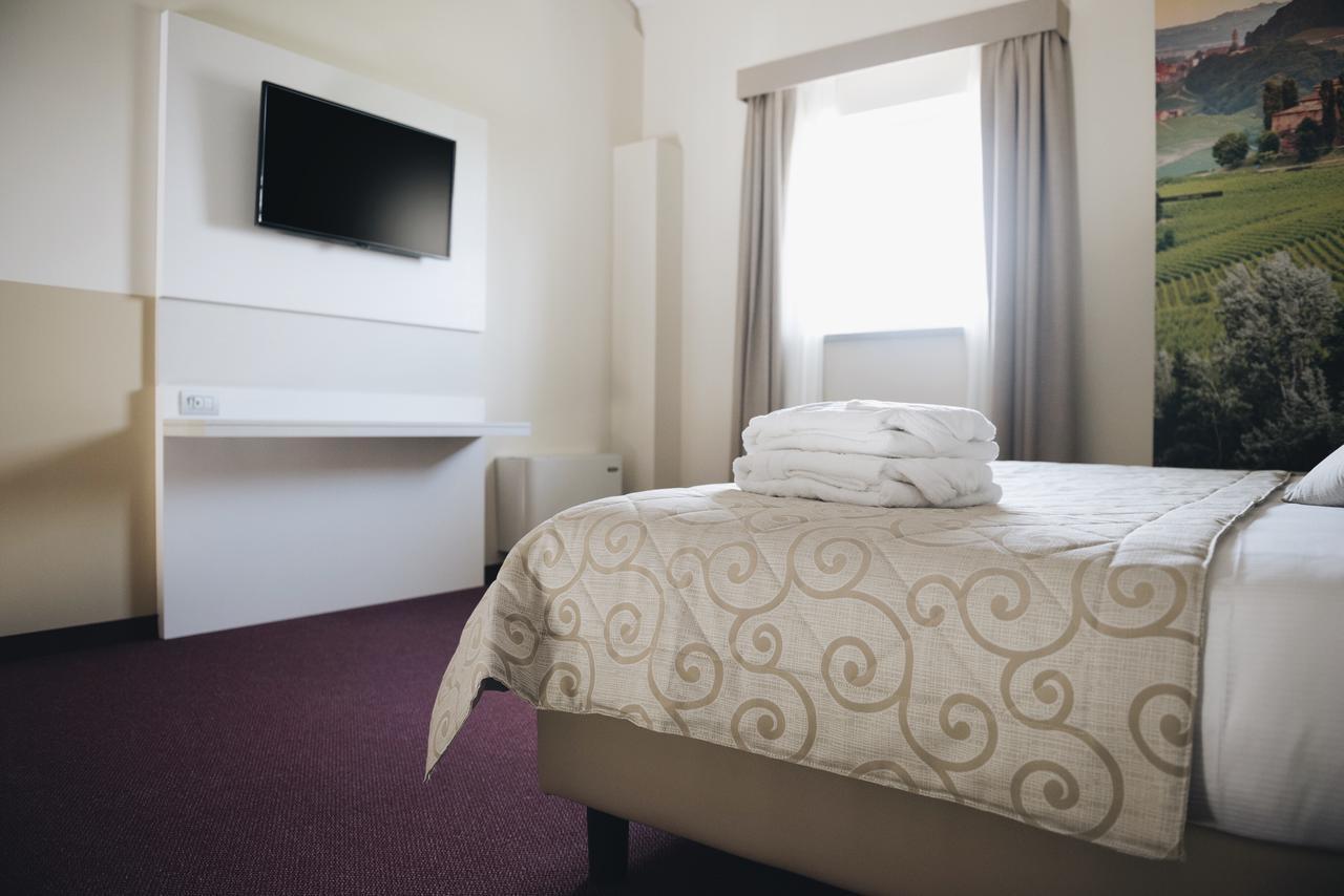 Suite Deluxe su 2 Livelli con Vasca Idromassaggio