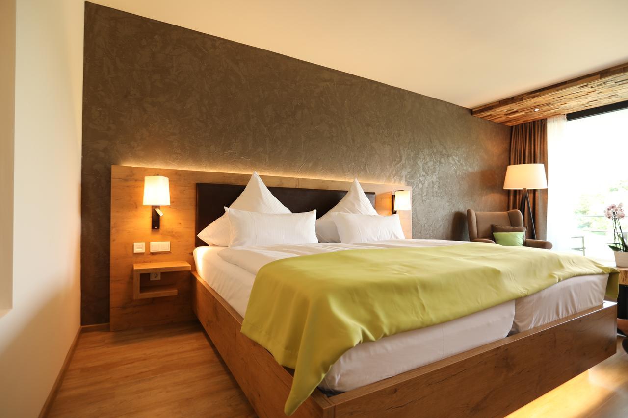 Doppelzimmer mit Seeblick