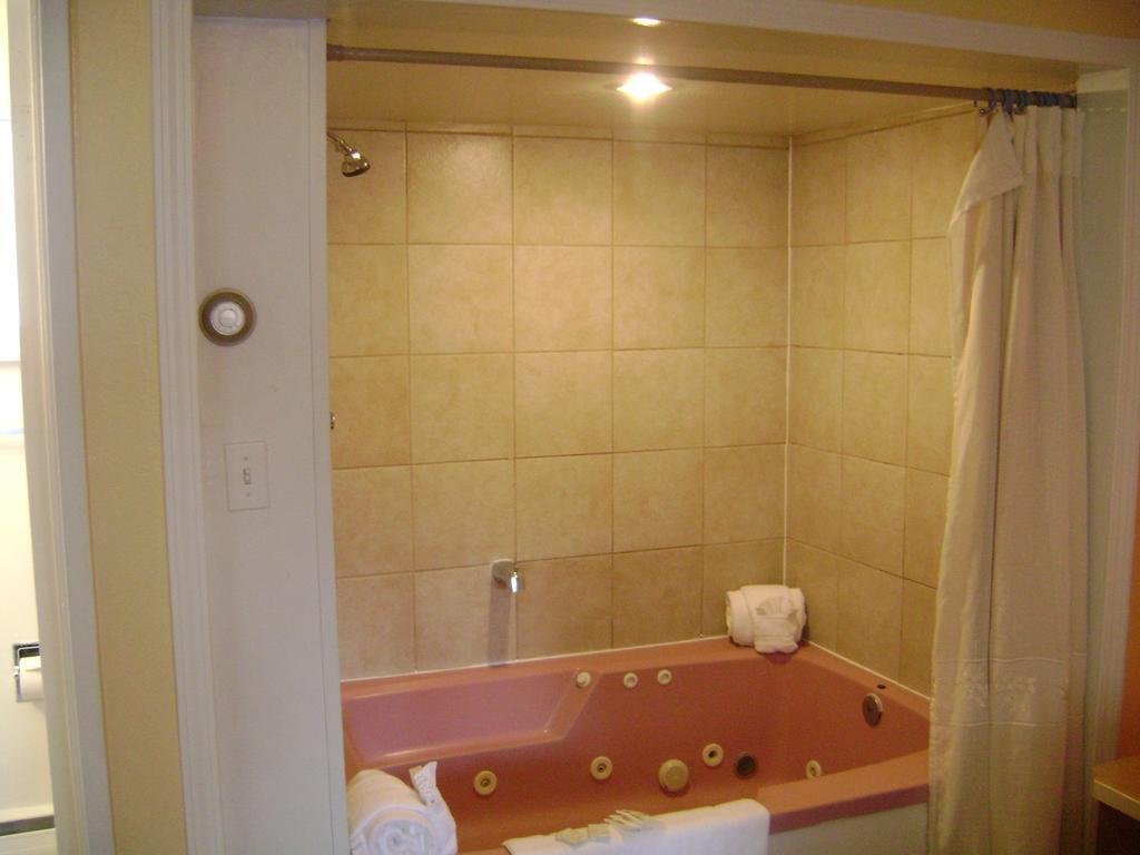 King Room Spa Bath Non-Smoking