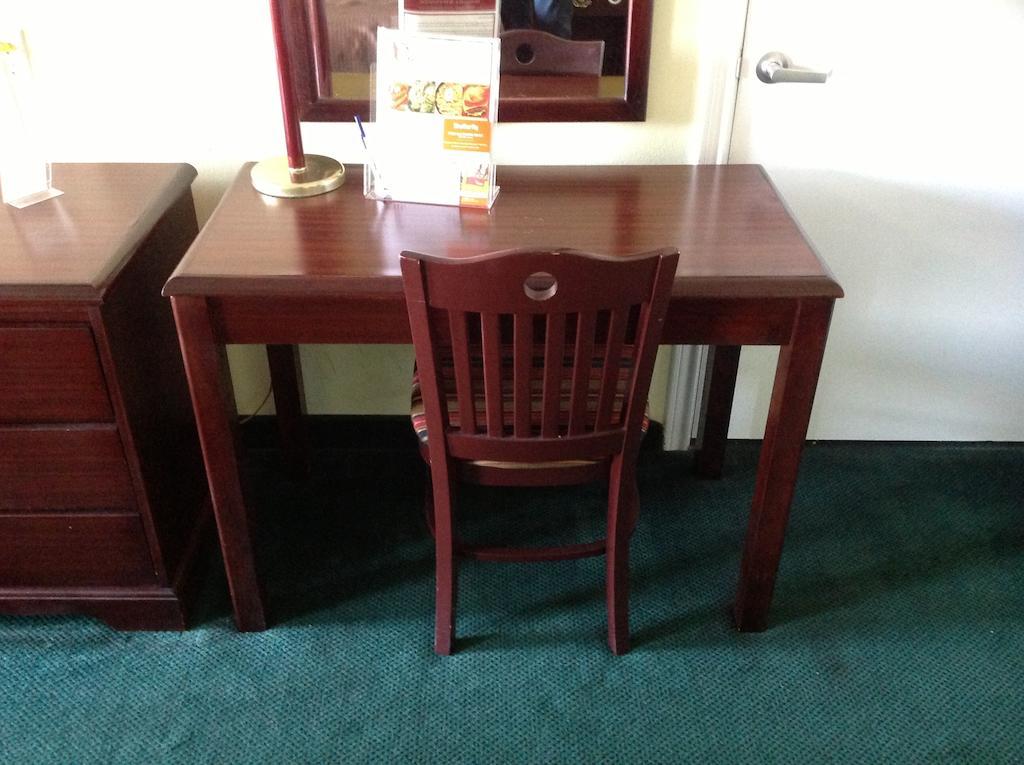King Room Non-Smoking