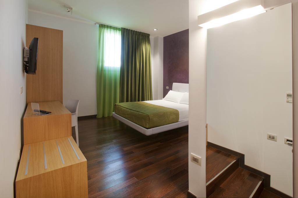 Standard Double or Twin Room,67515092:JPEG