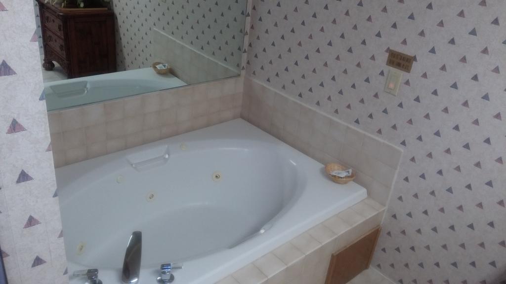 Deluxe Queen Room Two Queen Beds