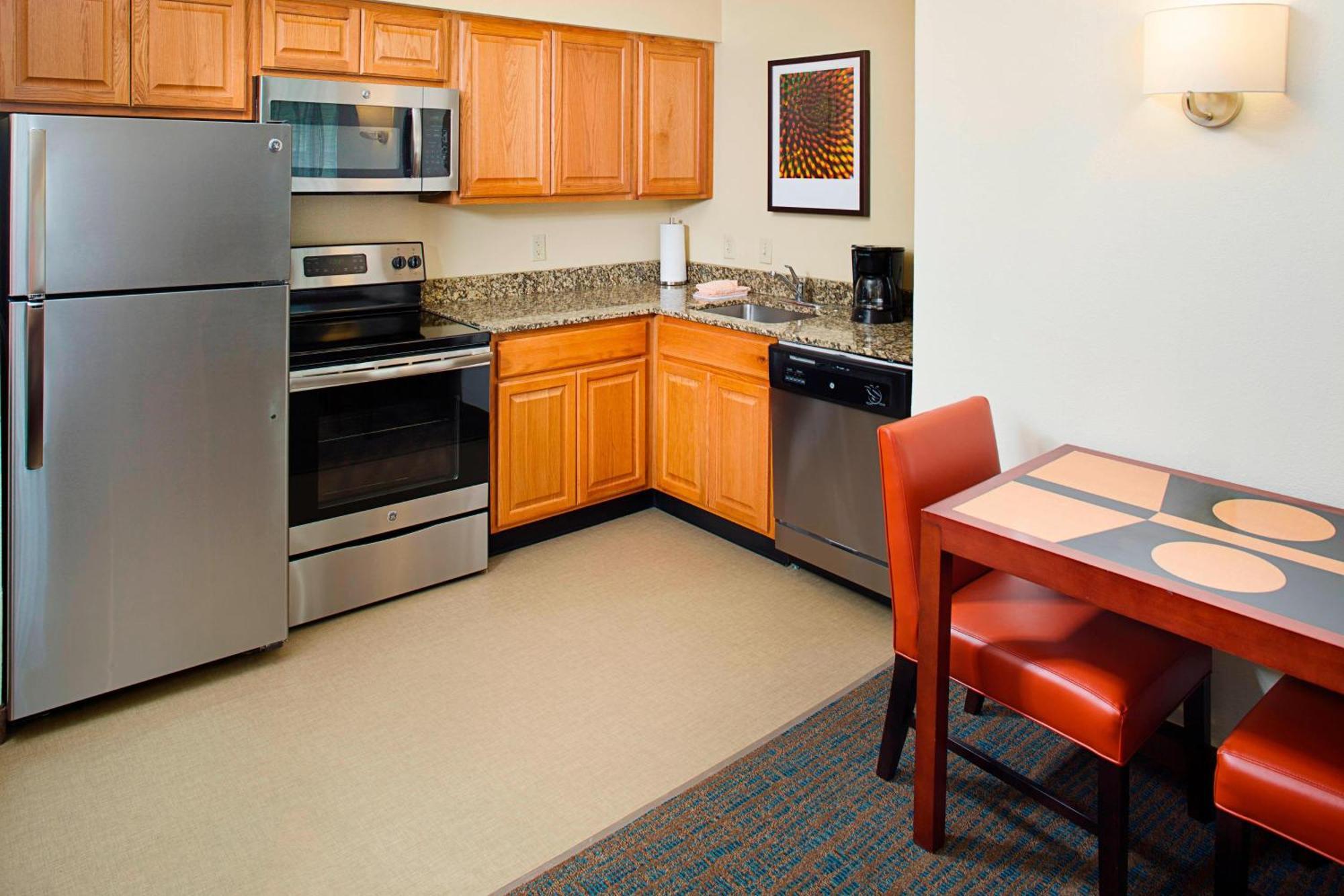 One-Bedroom Queen Suite with Sofa Bed