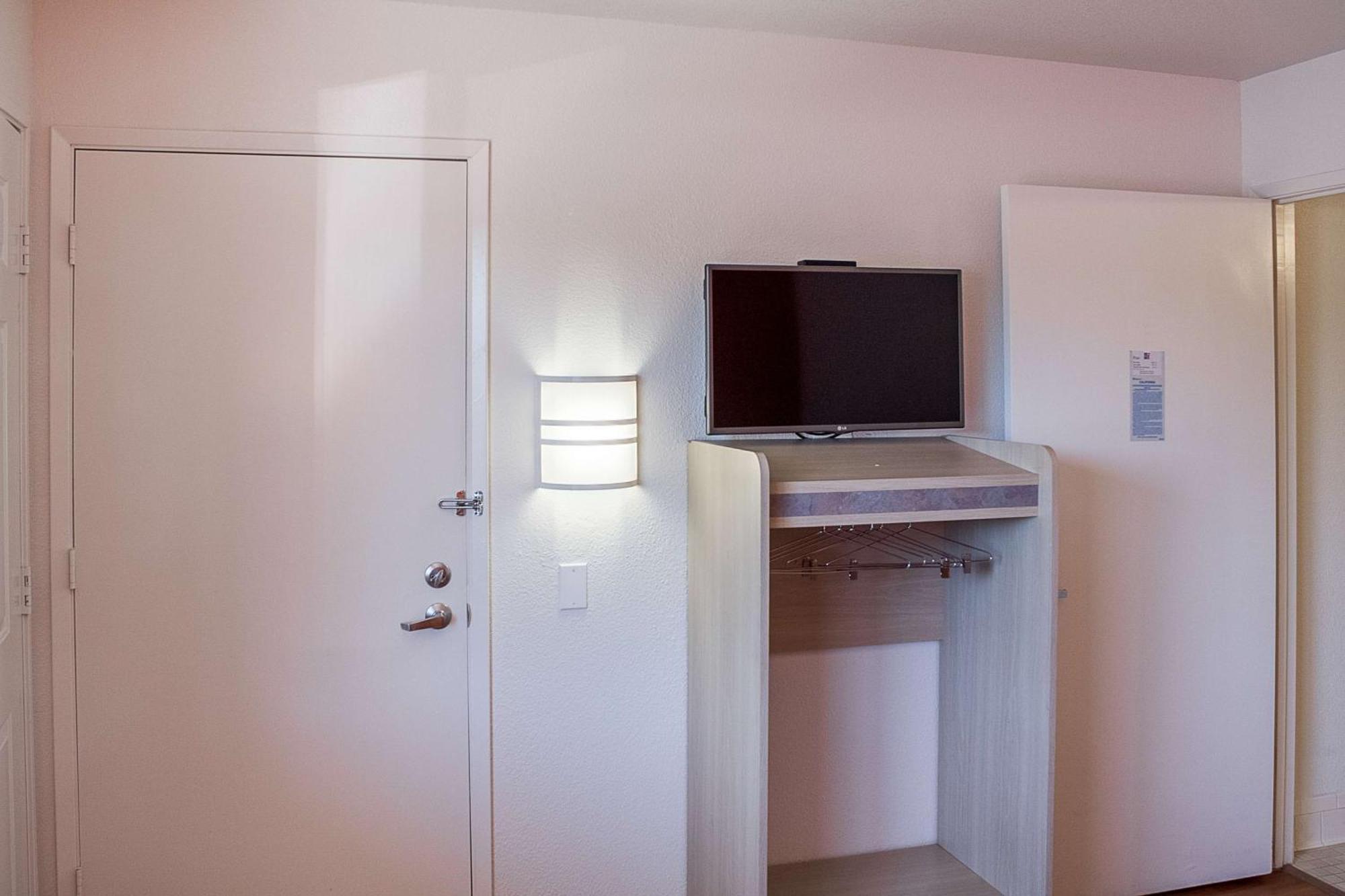 Queen Room Disability Access