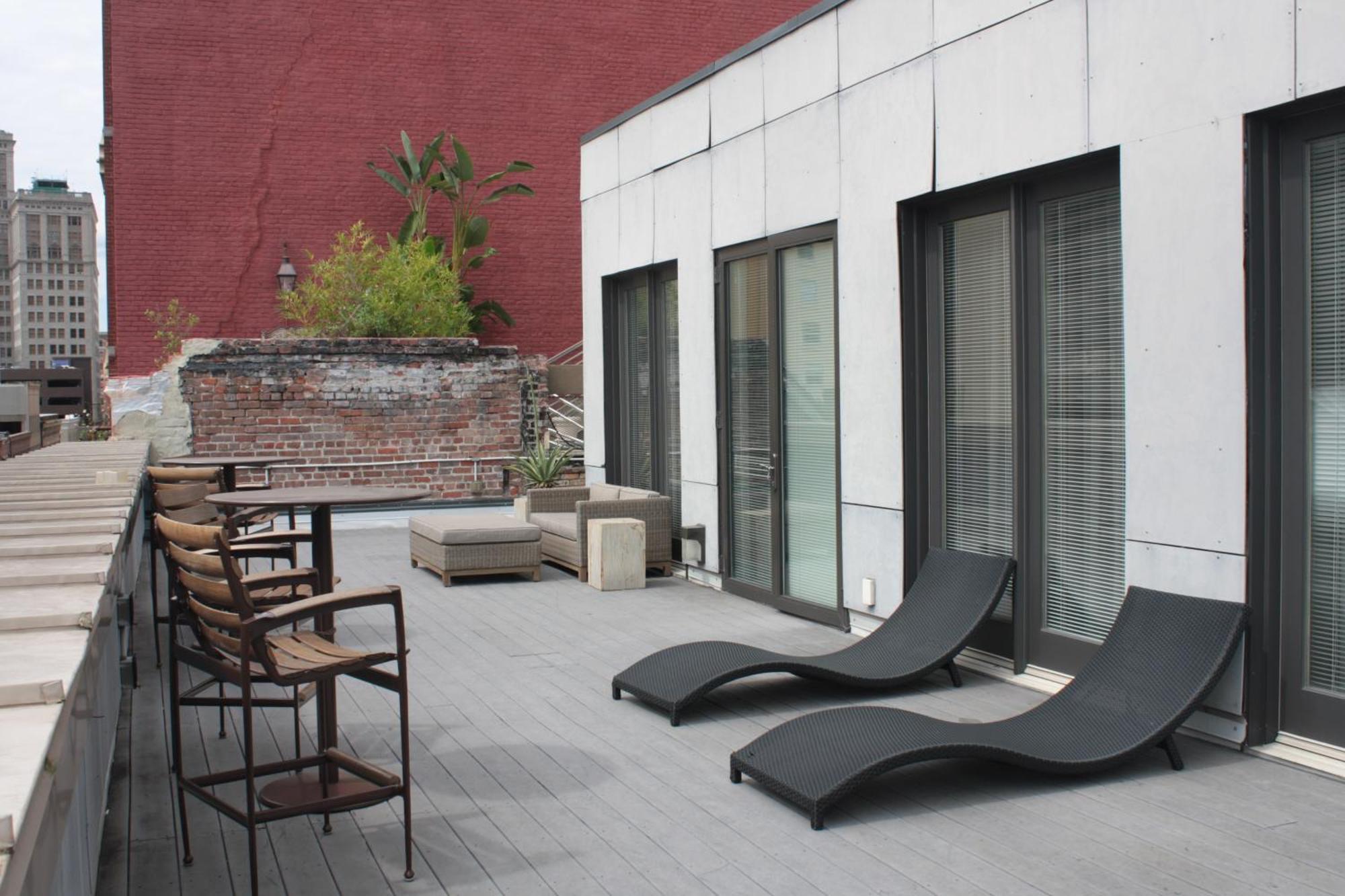 Studio Terrace