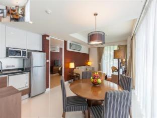 Two-Bedroom Suite