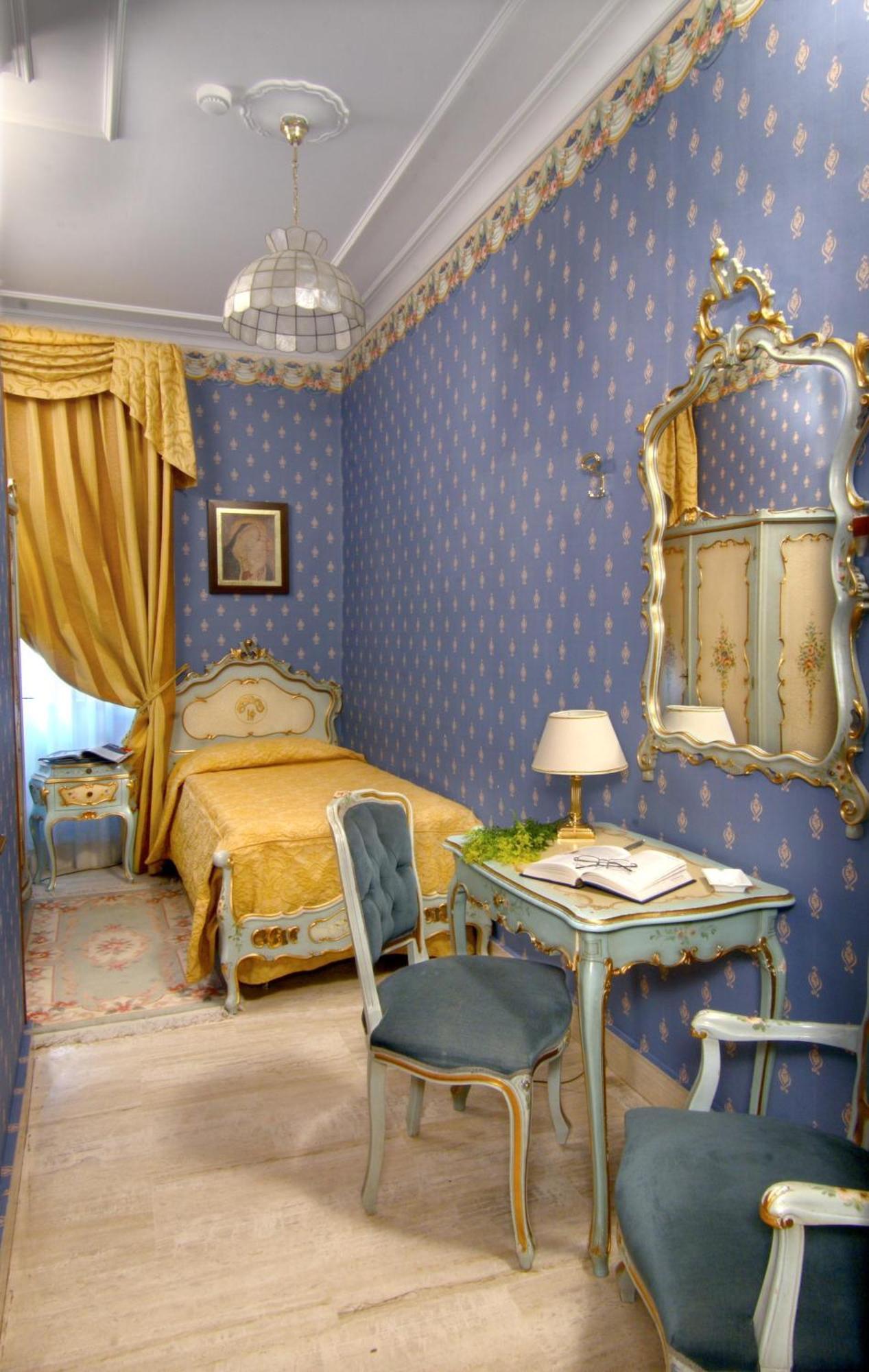 Standard Single Room,681527271:JPEG