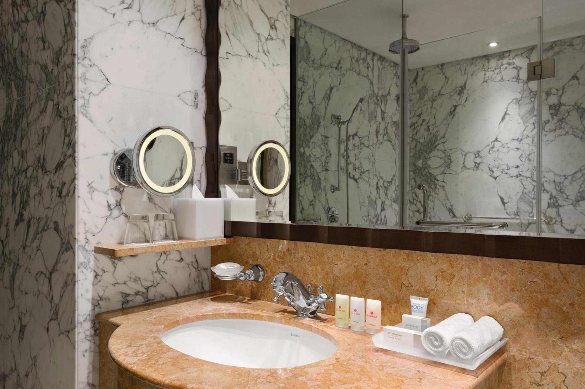 Quarto King Standard