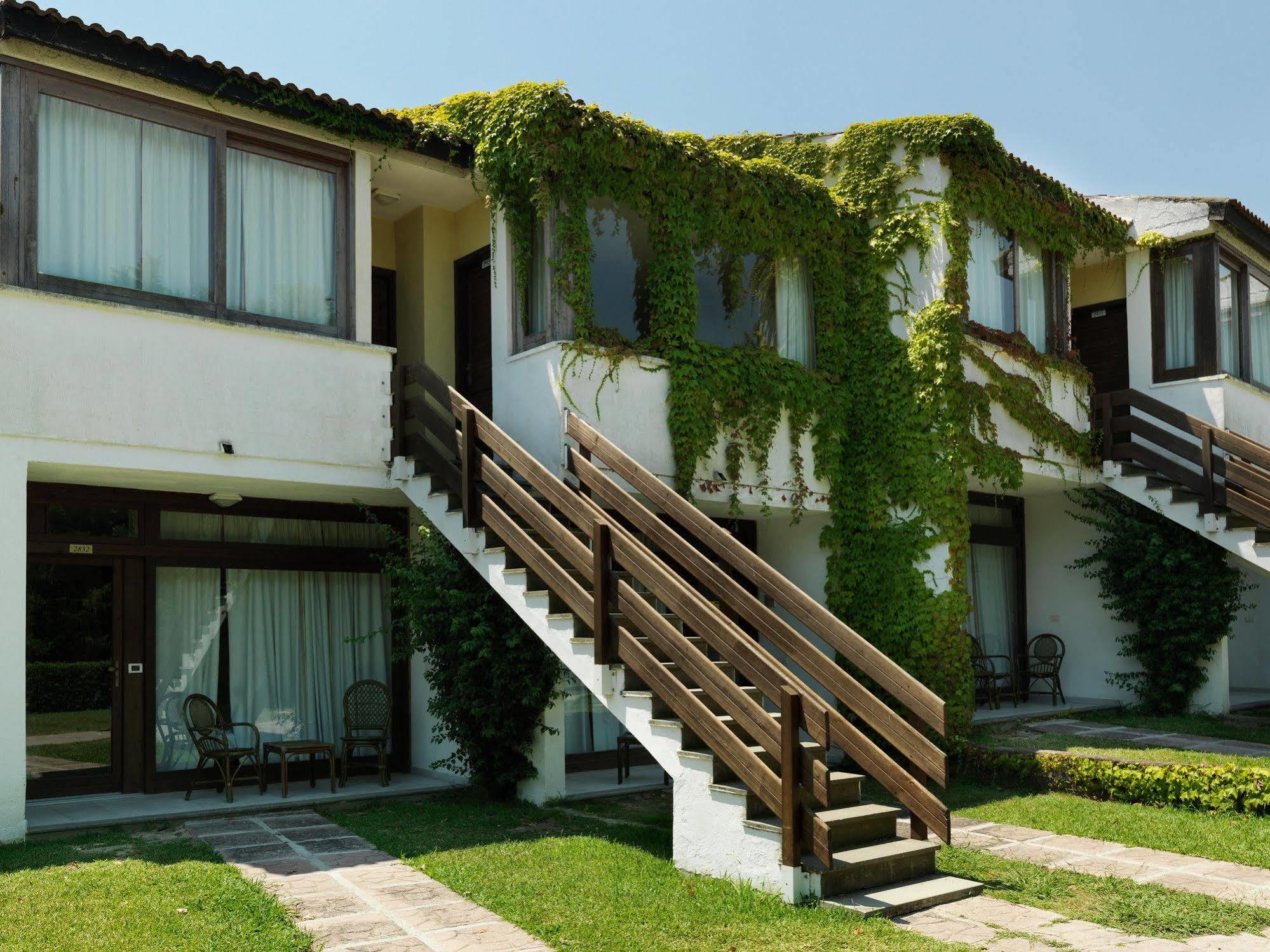Camera Familiare con Balcone