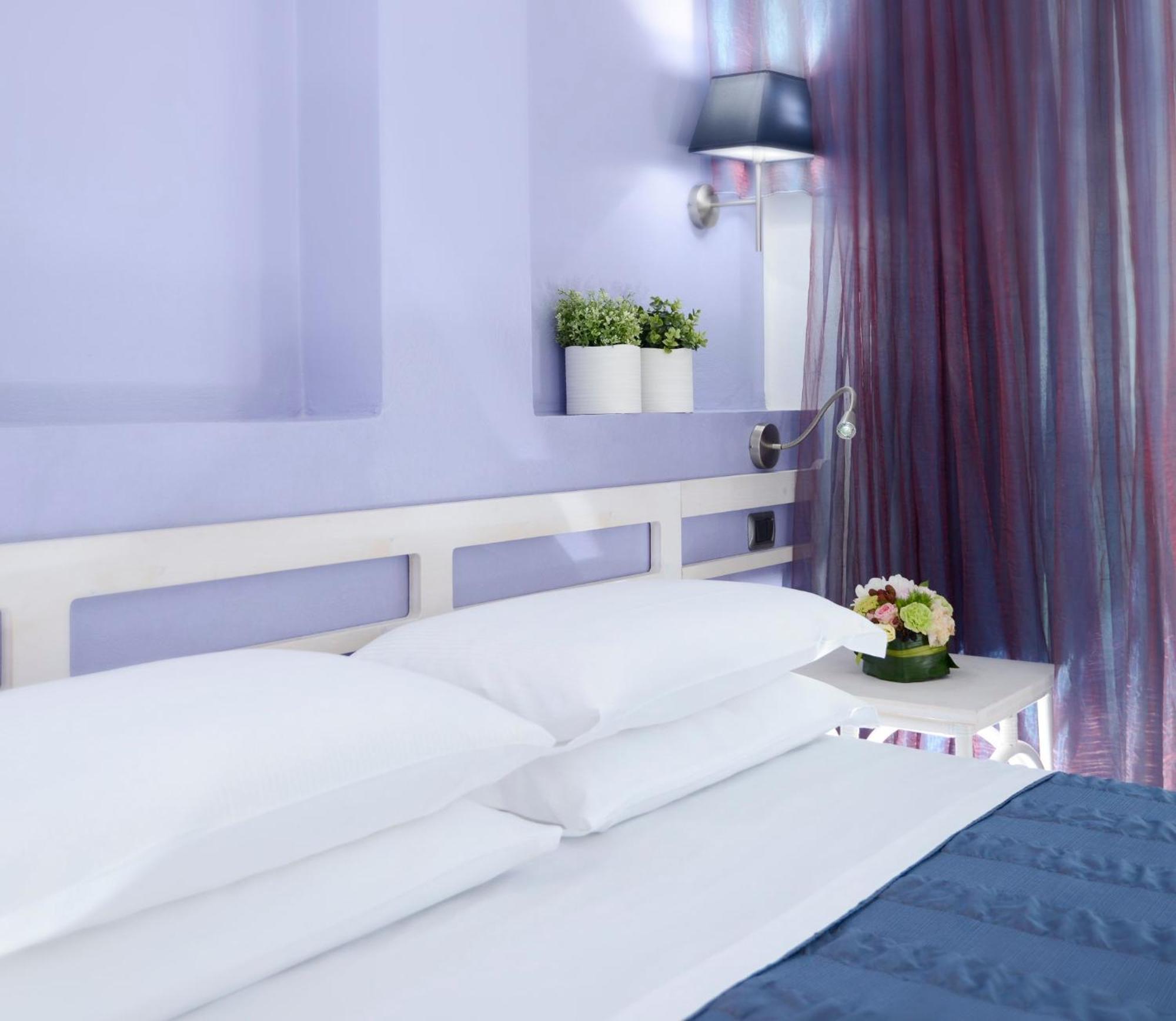Comfort Double or Twin Room