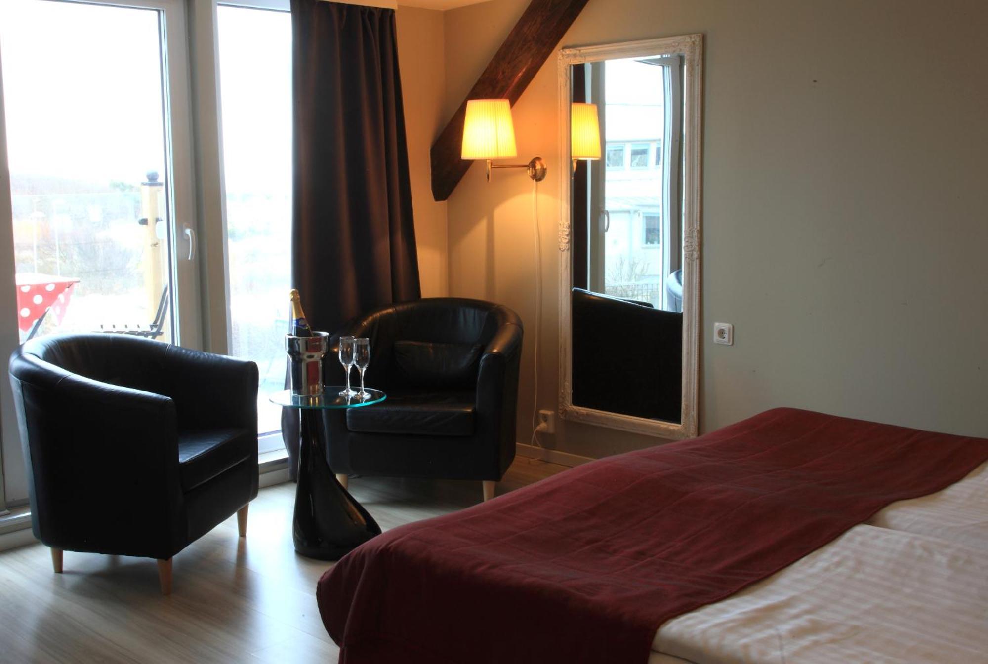 Standard Double or Twin Room Sea View