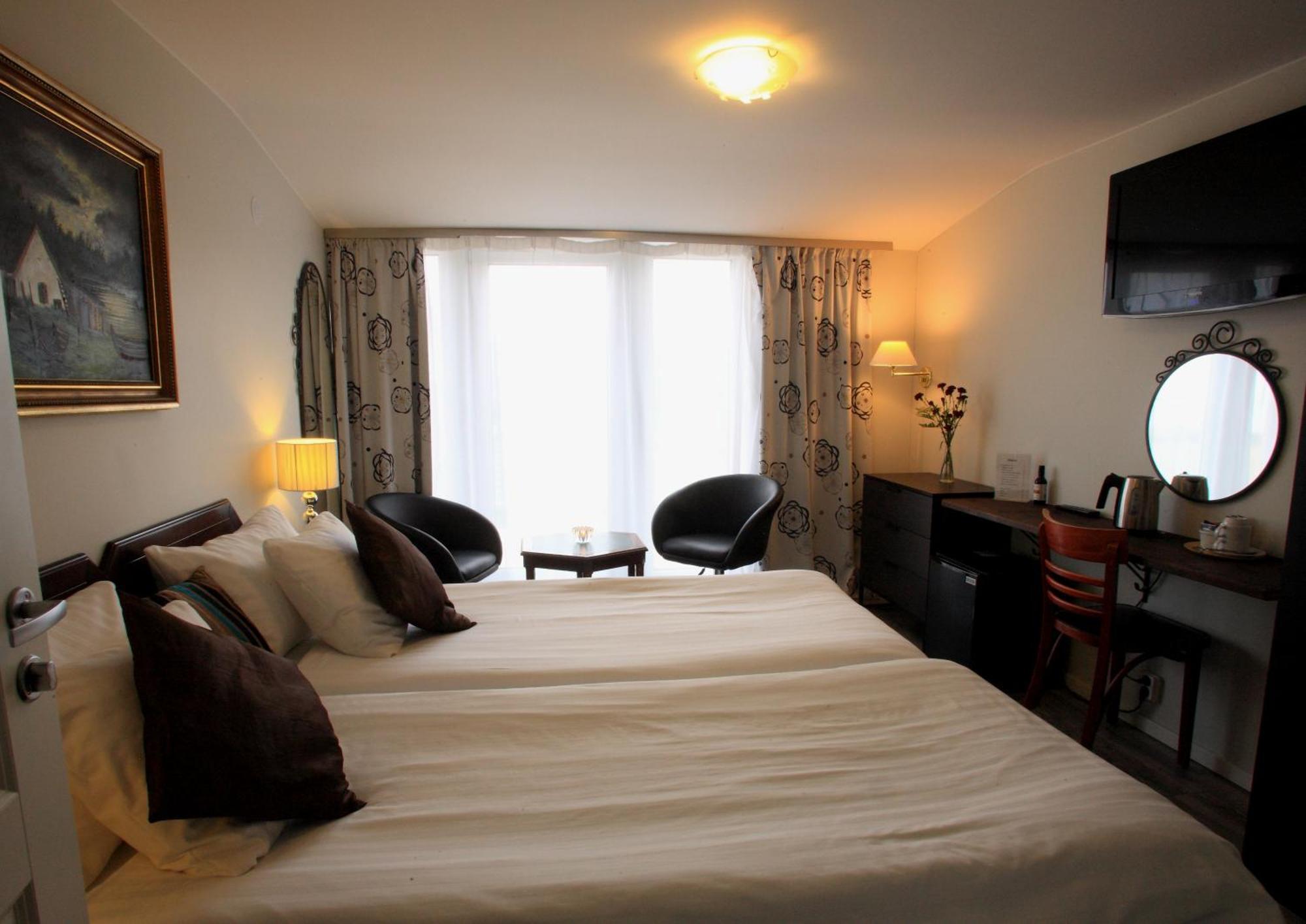 Superior Double or Twin Room Sea View