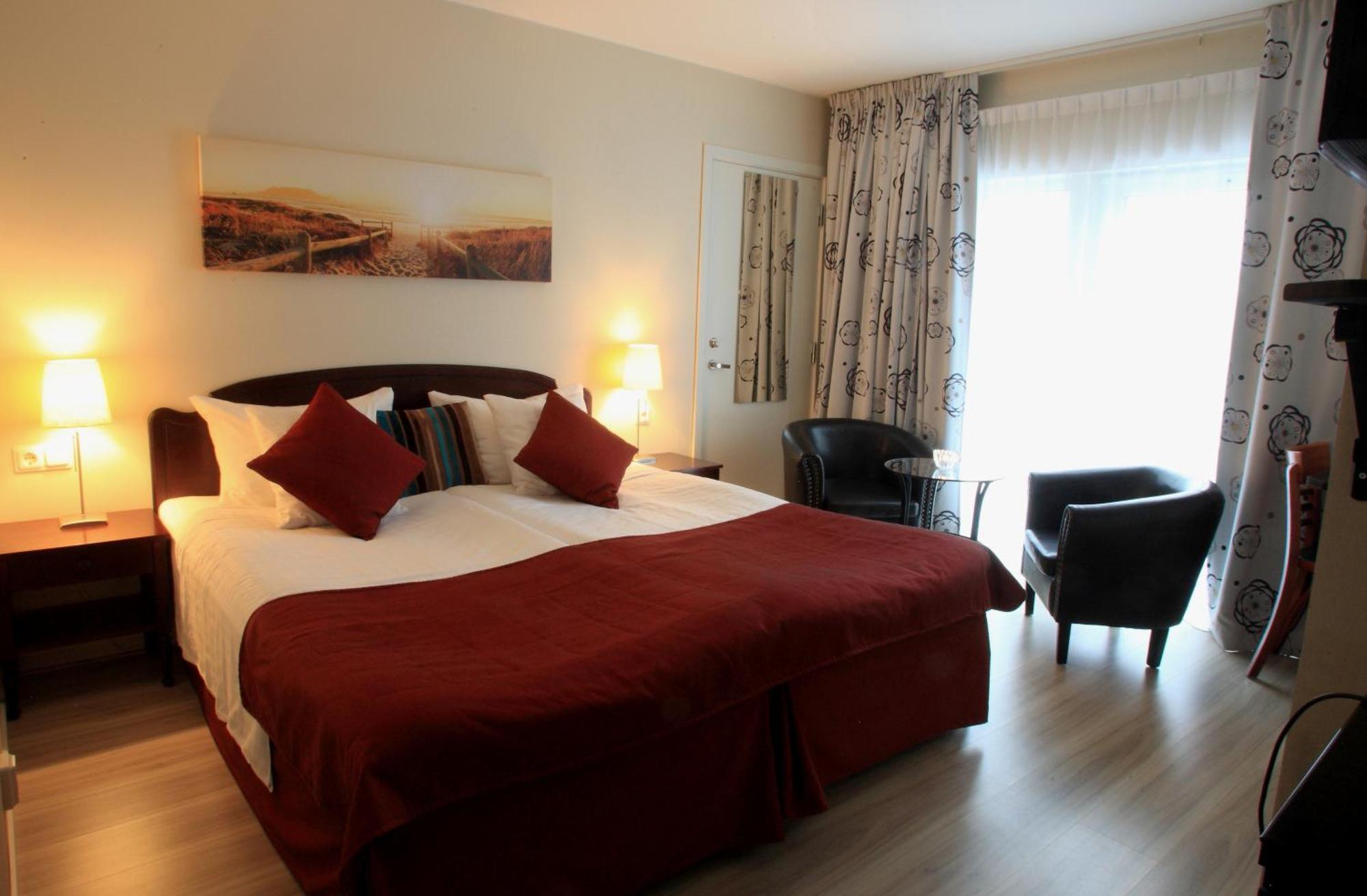 Standard Double or Twin Room Balcony