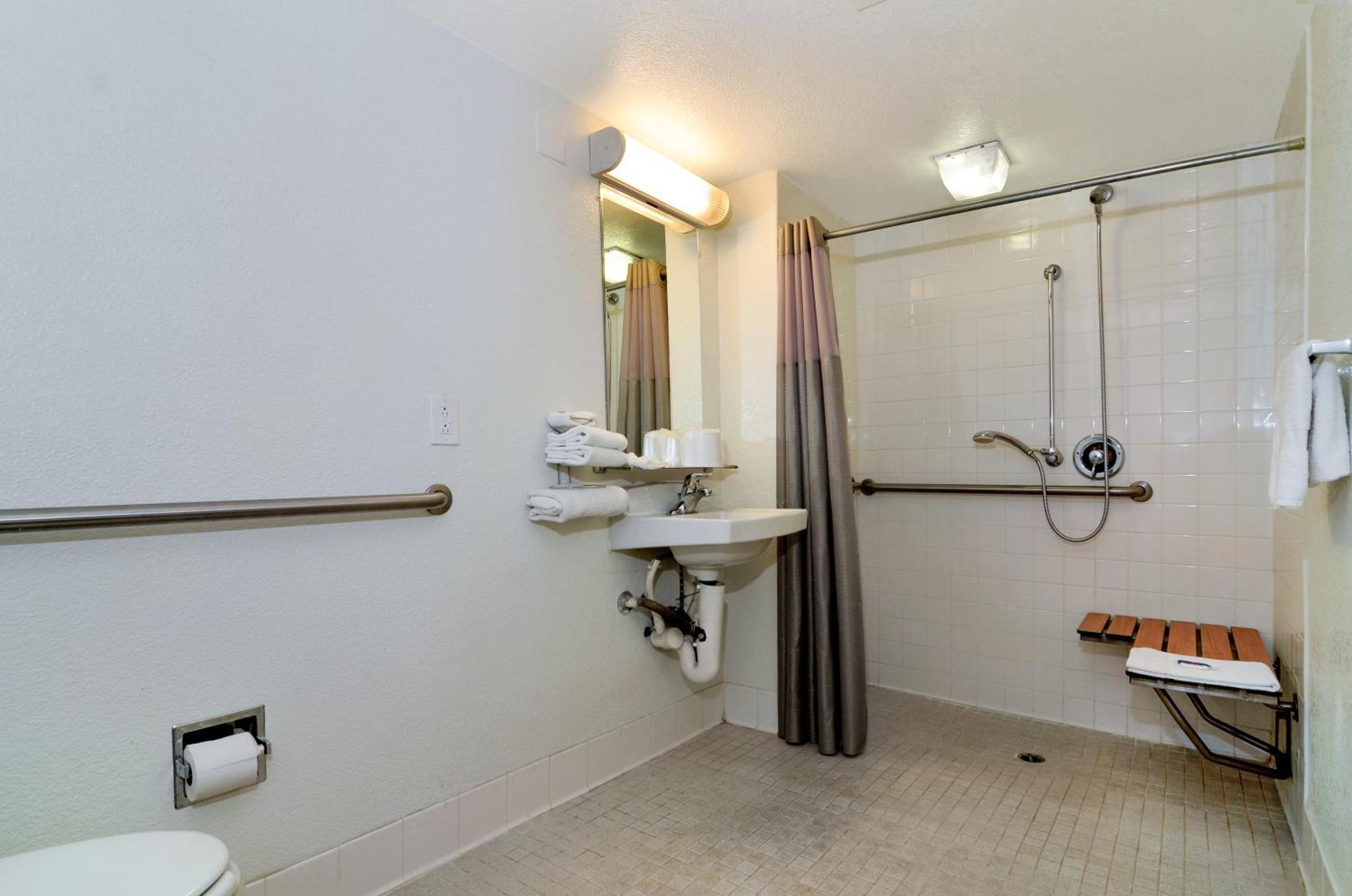 Double Room Disability Access Roll Shower