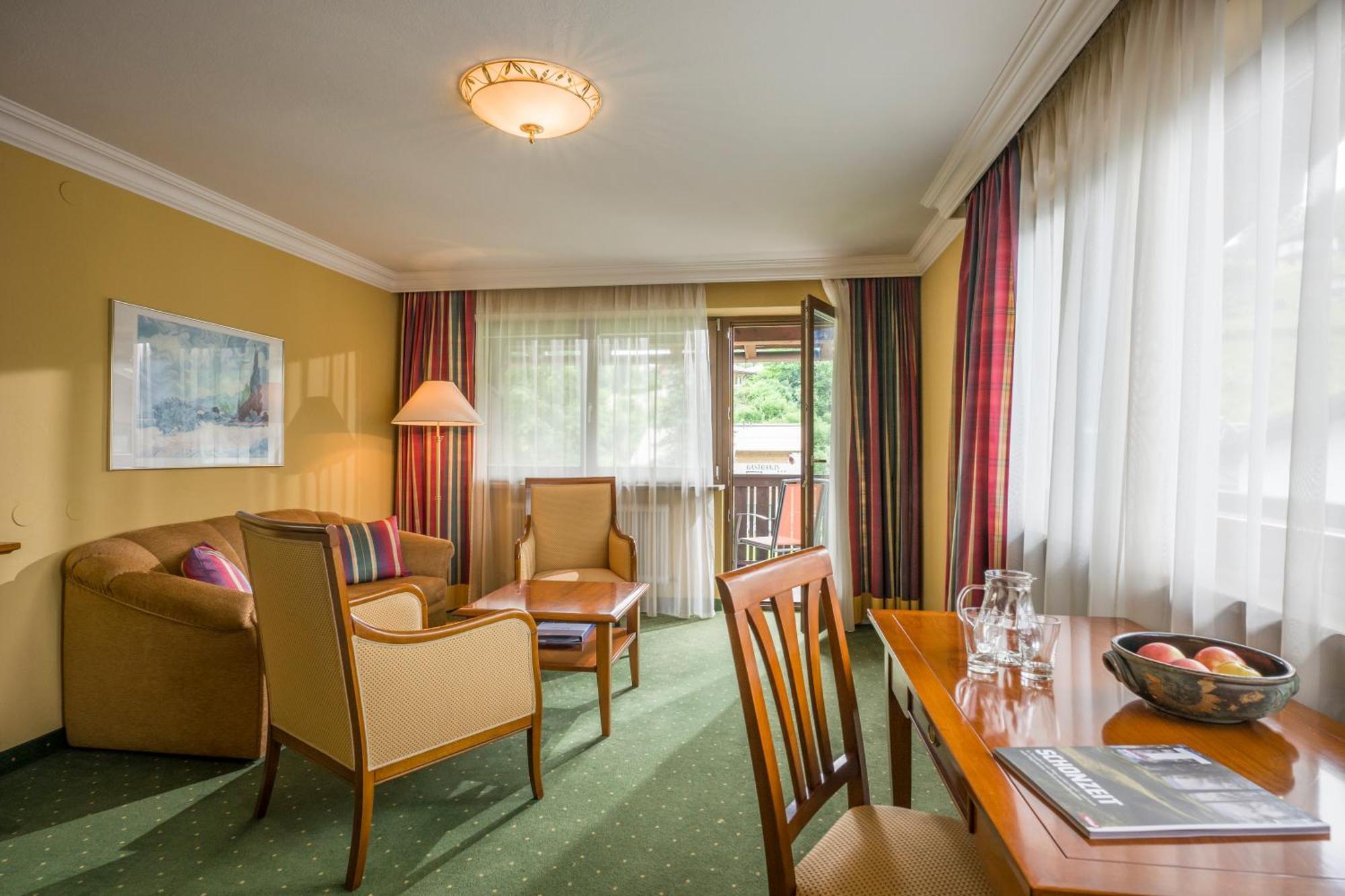 Junior Suite,688233738:JPEG