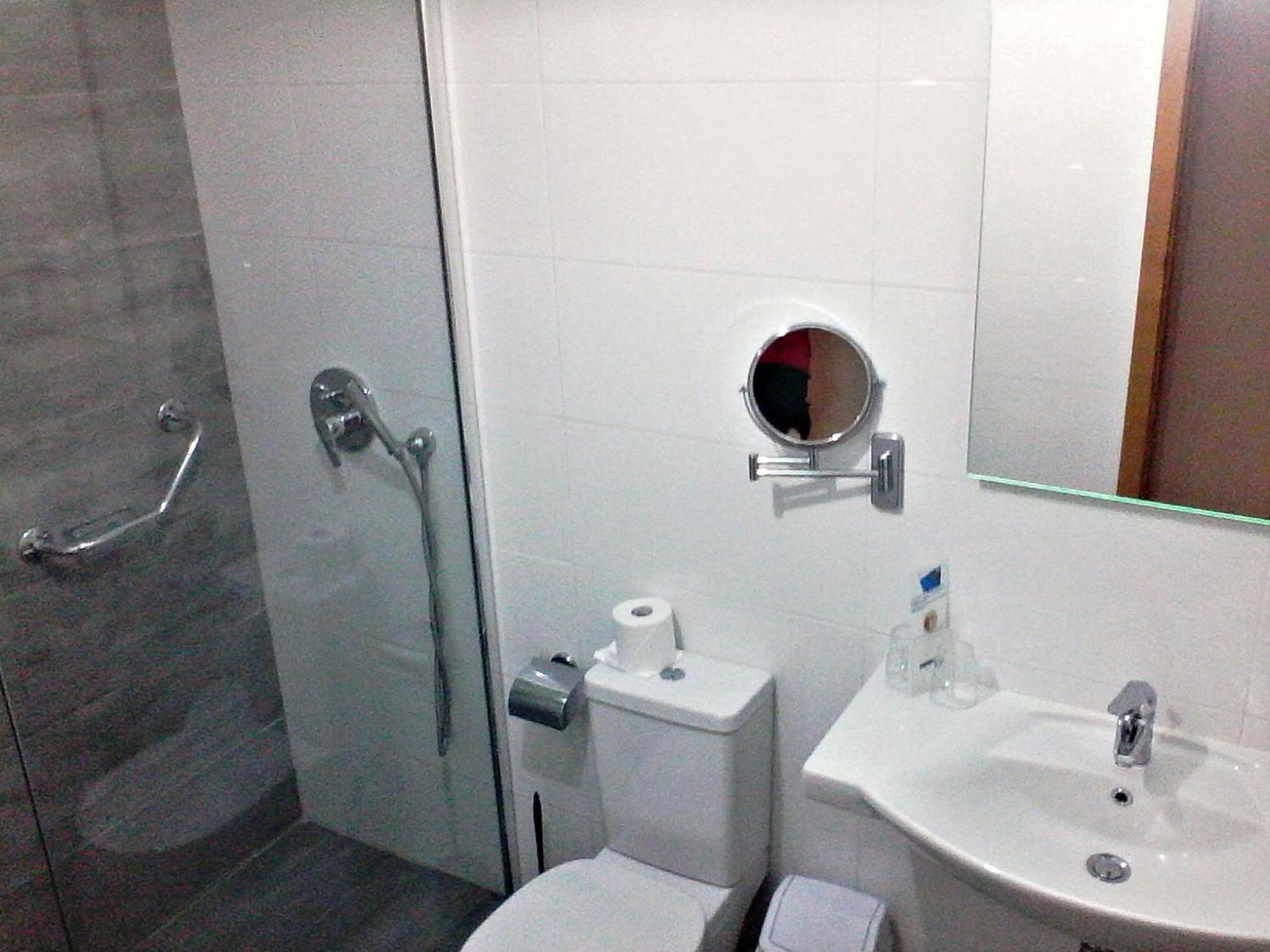 Quarto Familiar com Varanda