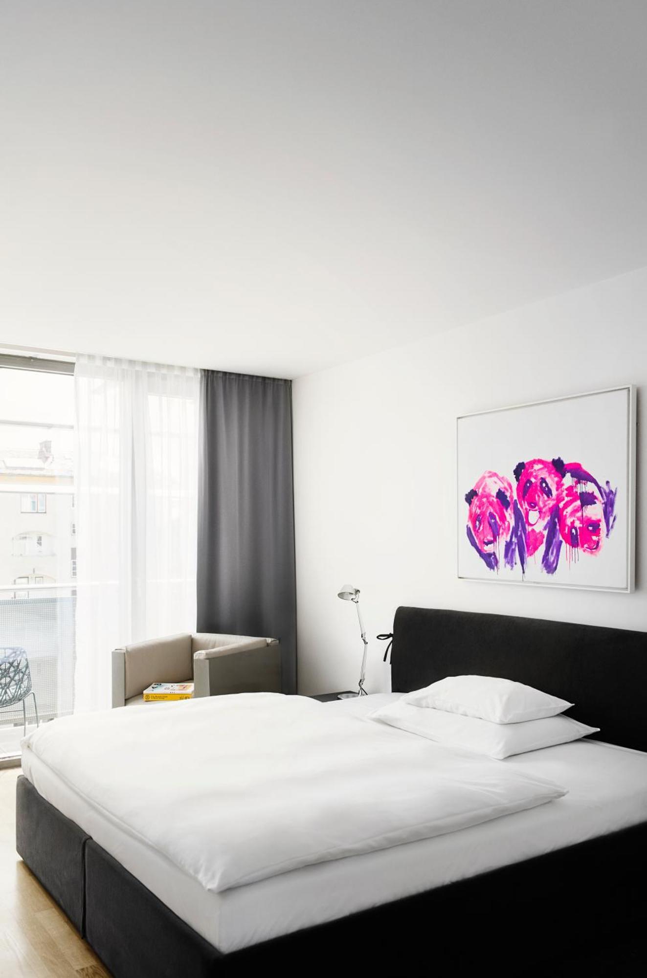 Double Room,689607942:JPEG