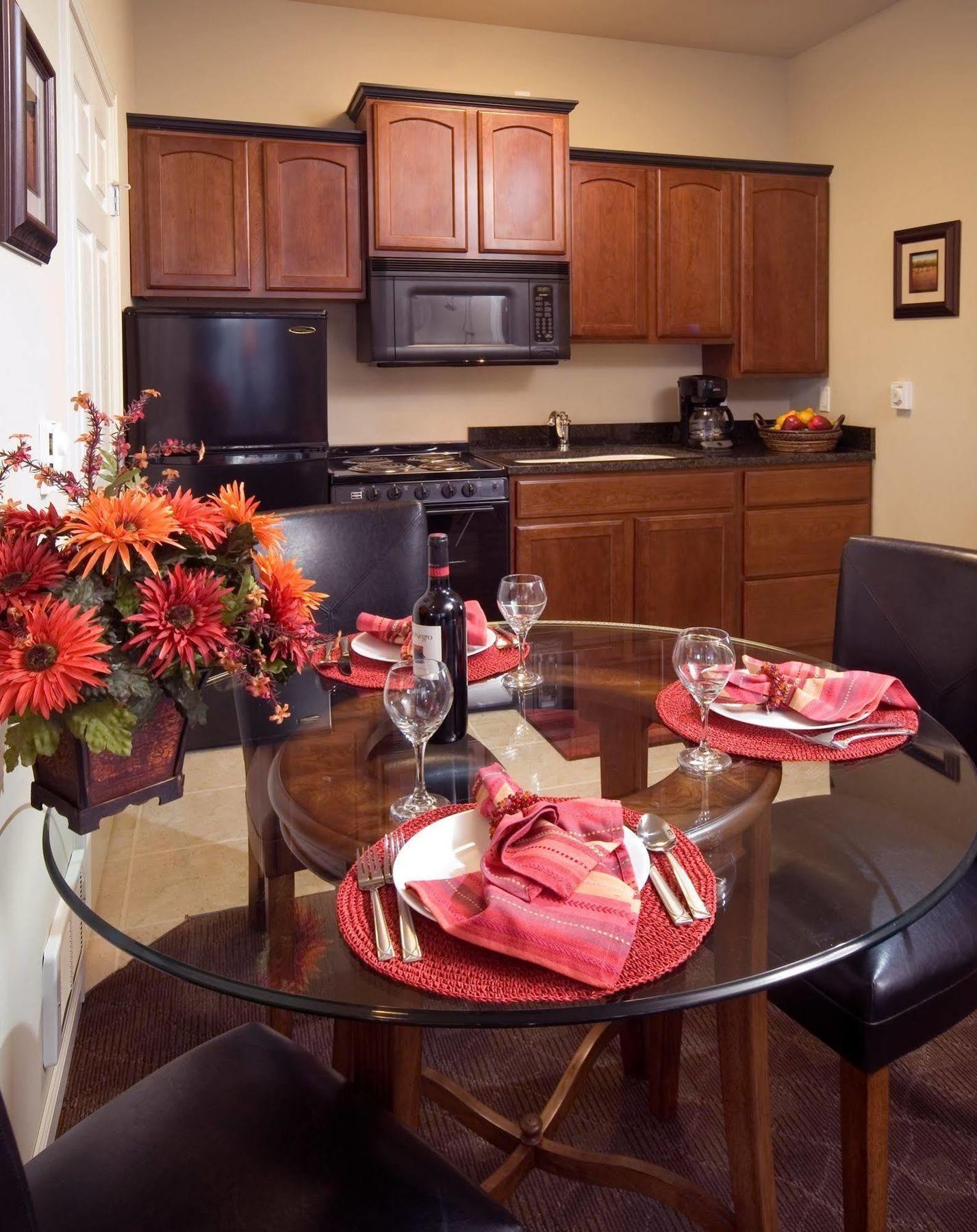 One-Bedroom Suite