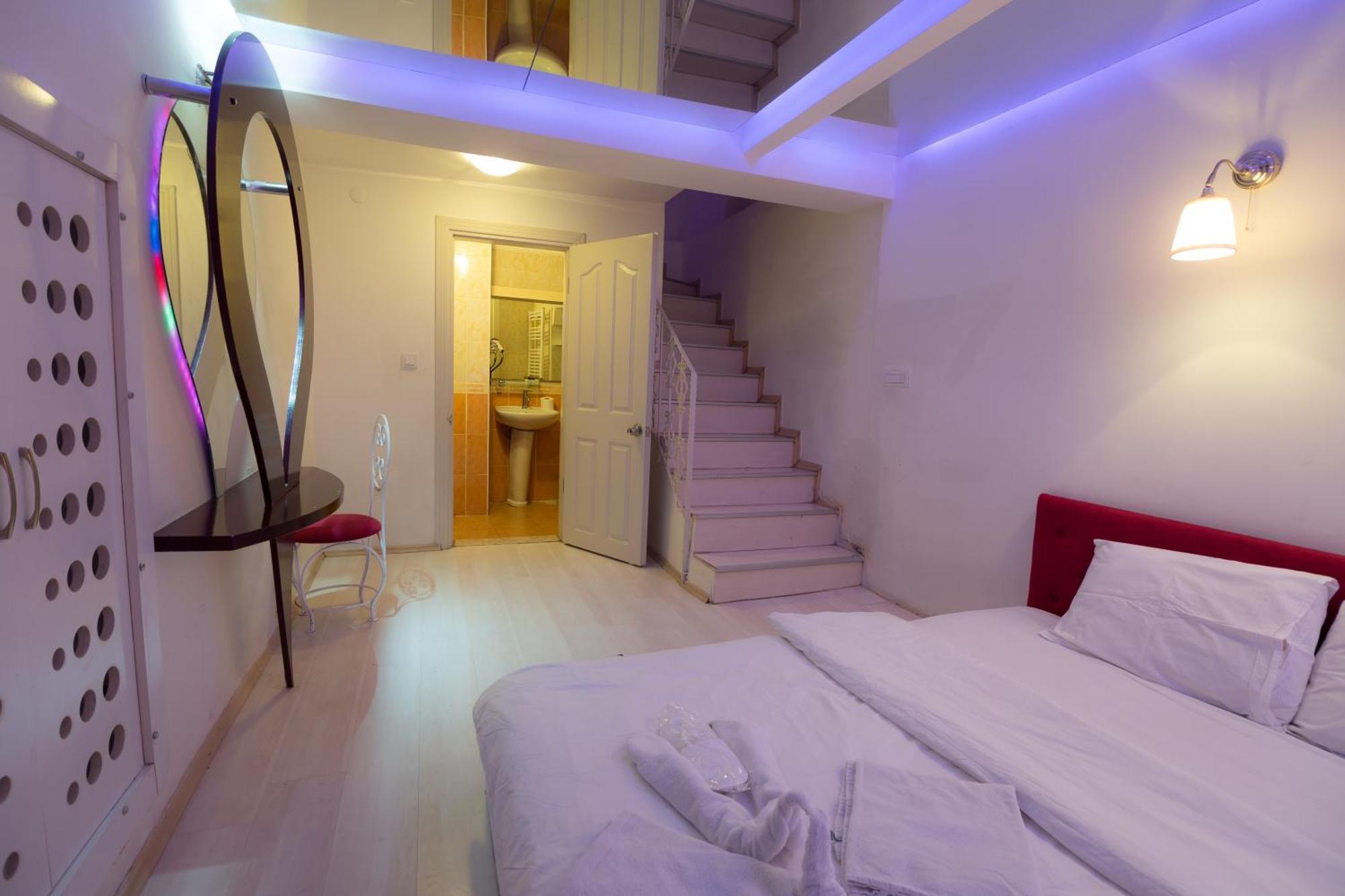 Duplex Suite Basement Floor