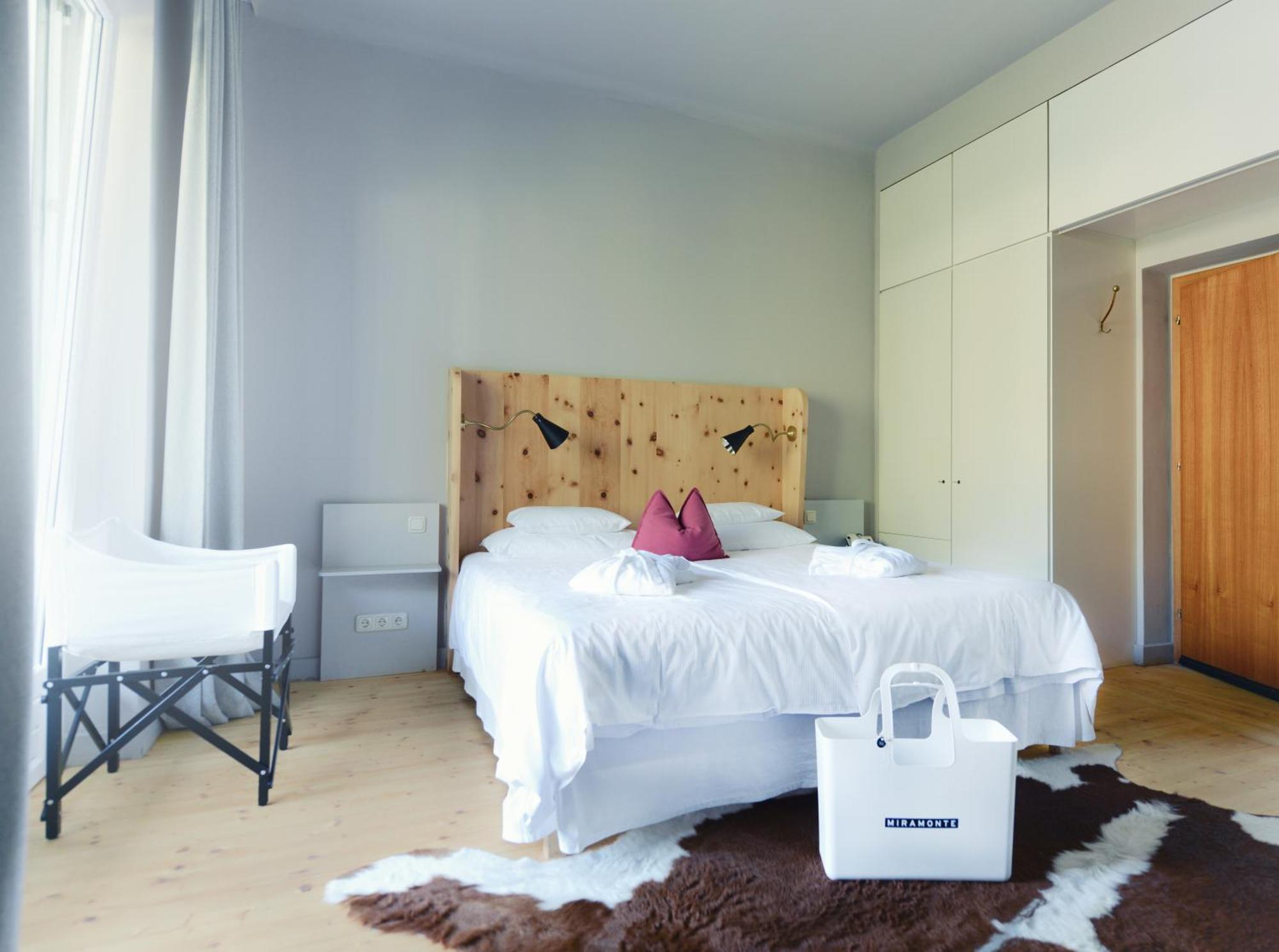 Großes Doppelzimmer mit Panoramablick