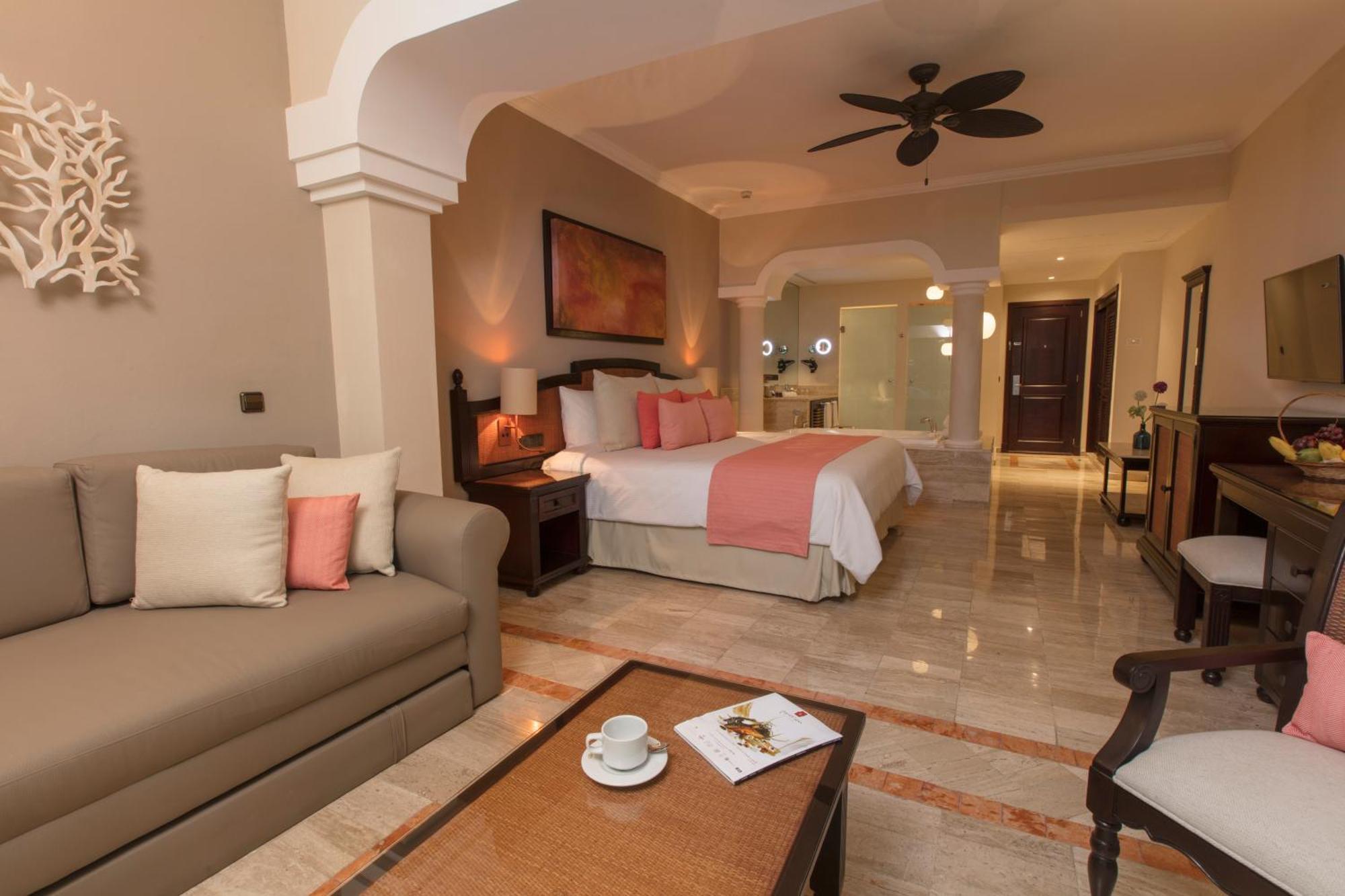 Suite Júnior com Vista Jardim