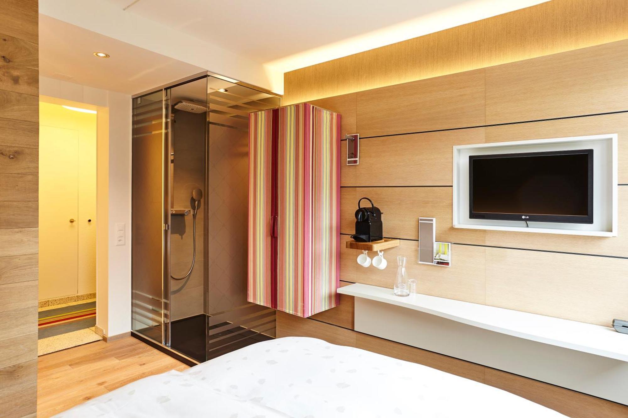 Small Charming Room