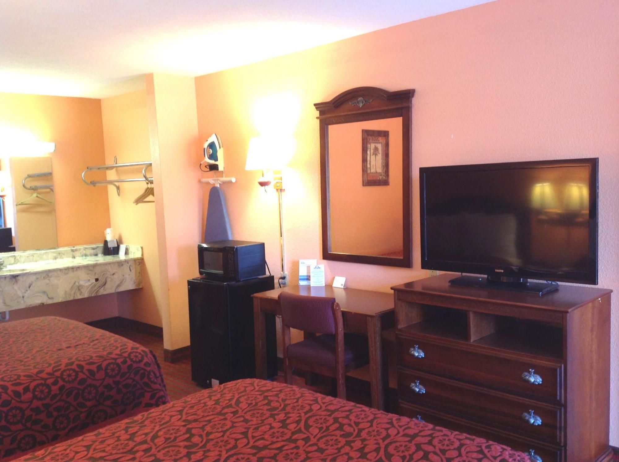 Double Room Two Double Beds Smoking