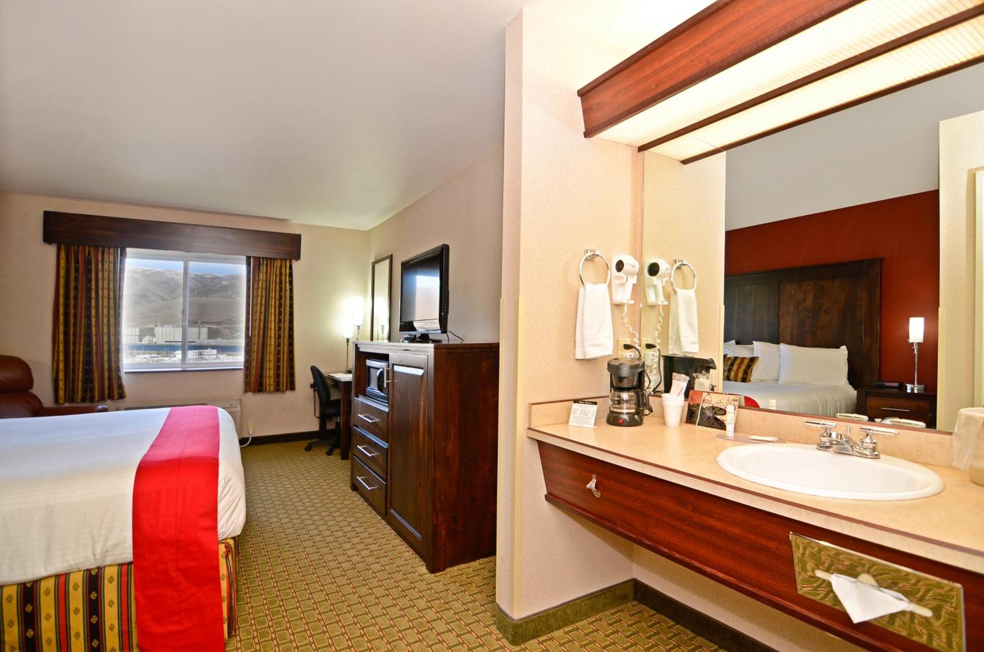Double Room Two Double Beds Non-Smoking