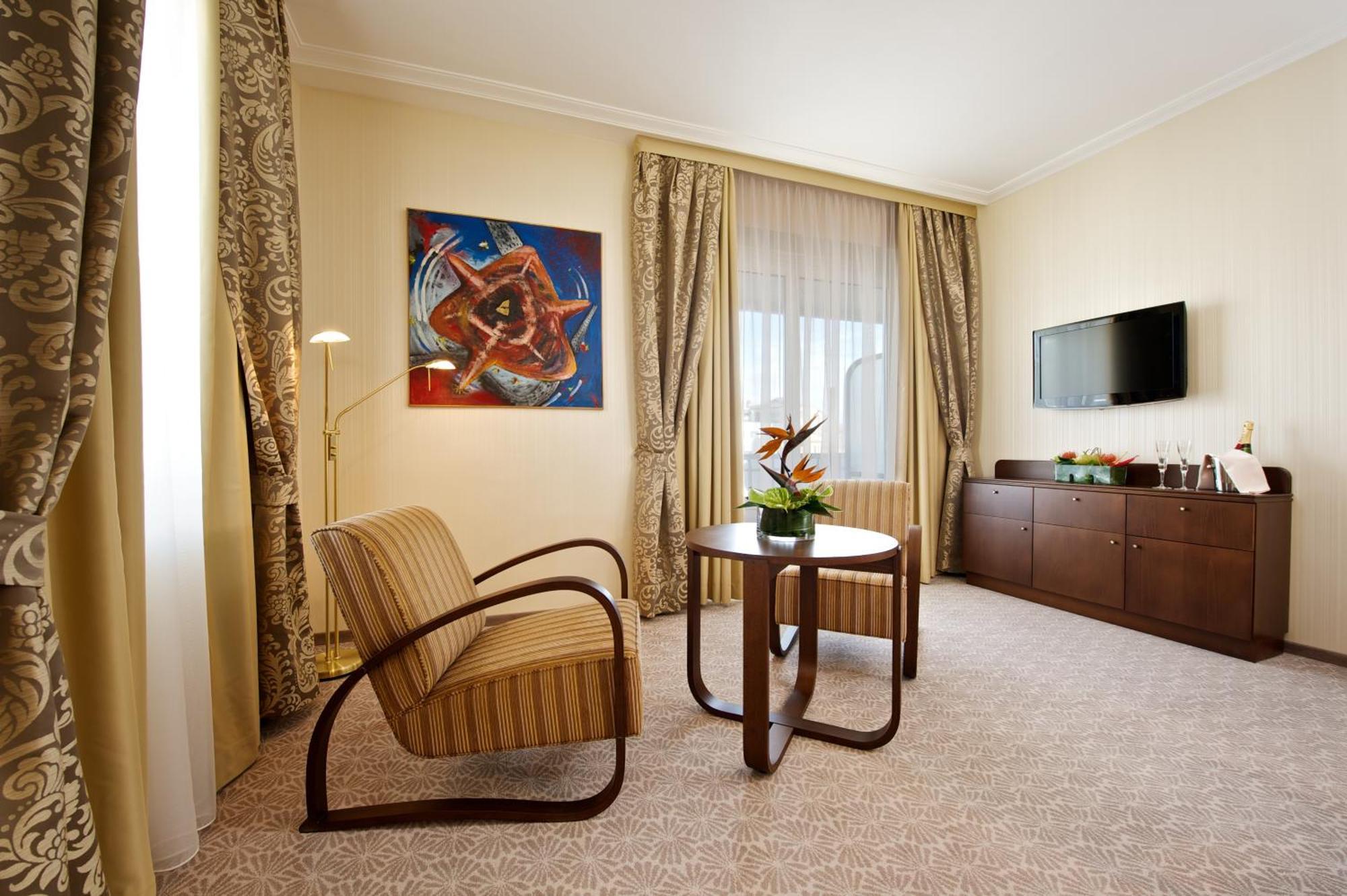 Junior Suite with River View