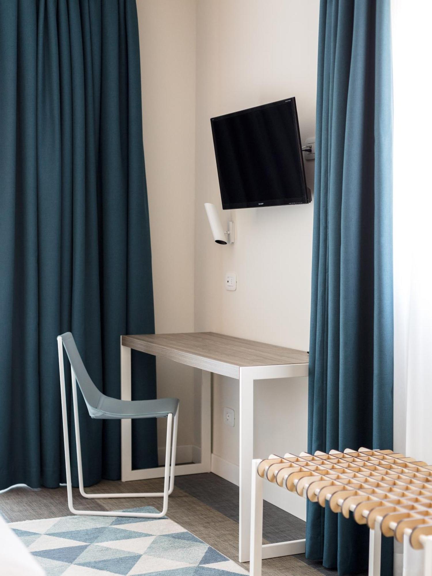 Deluxe Junior Suite