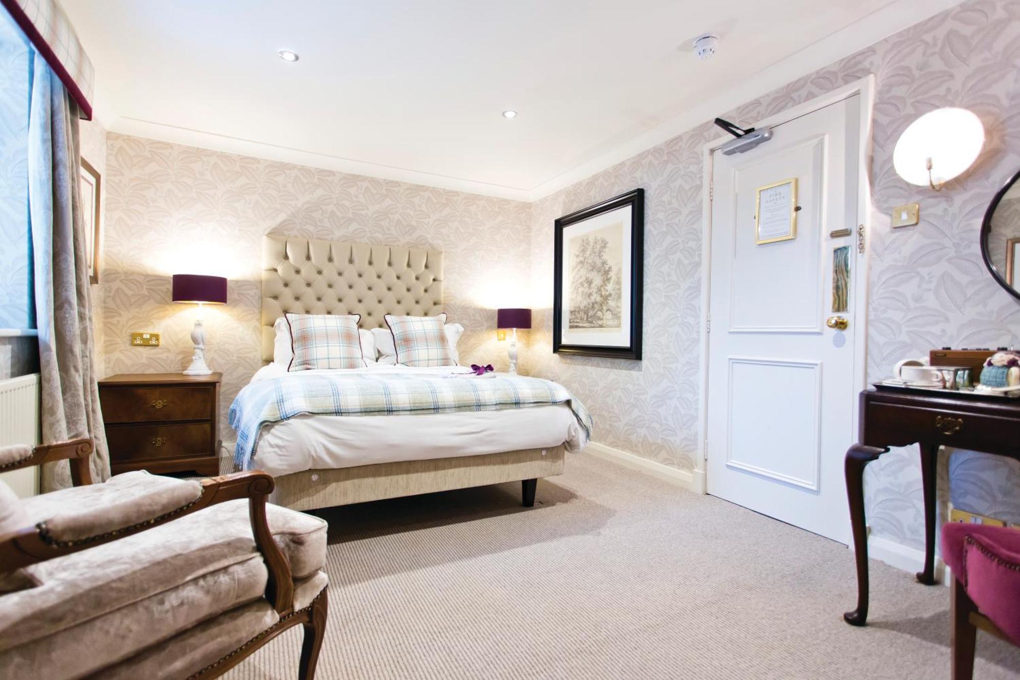 Character Double Room