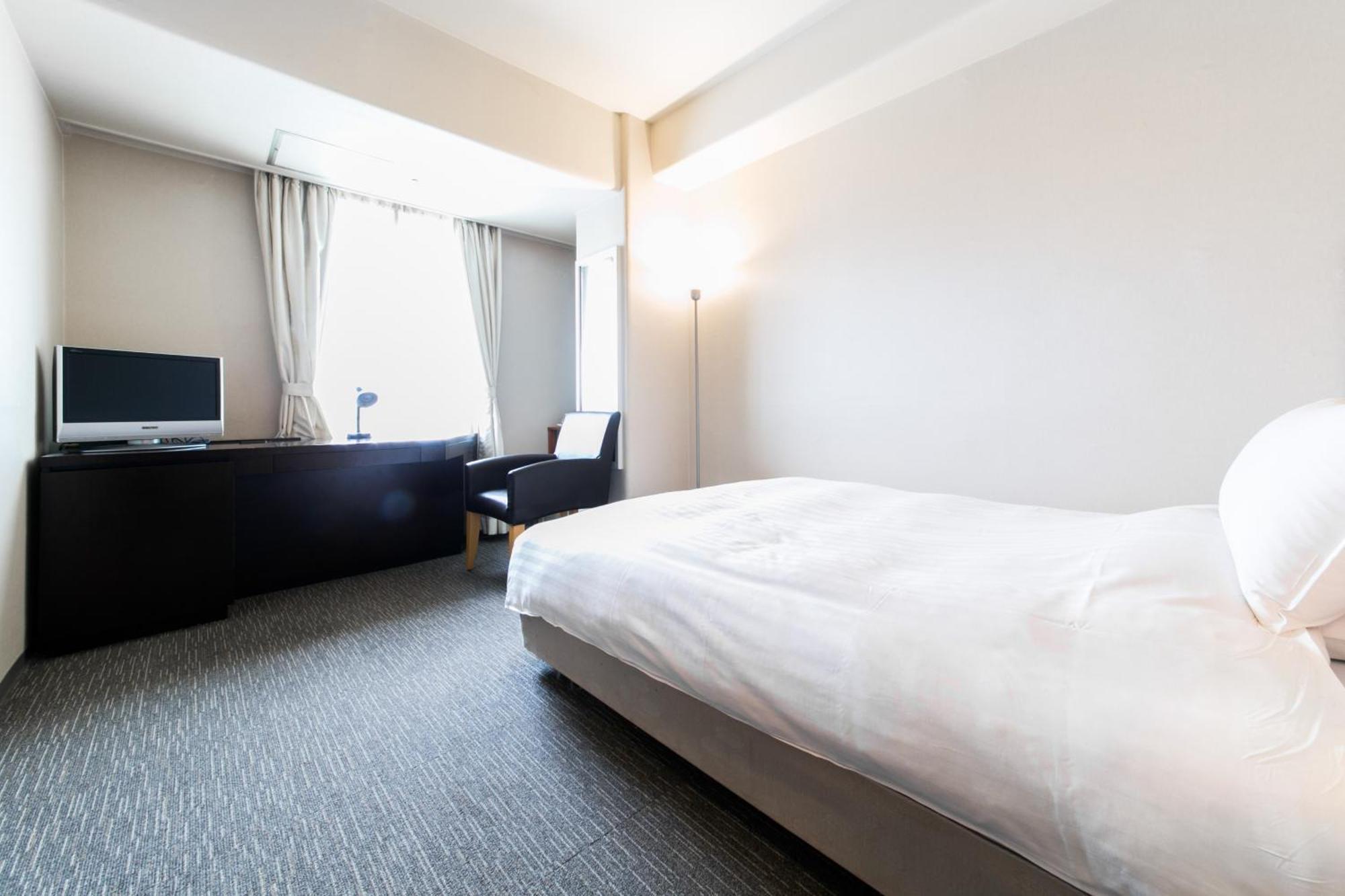Habitación Doble Deluxe con vistas al mar y baño privado