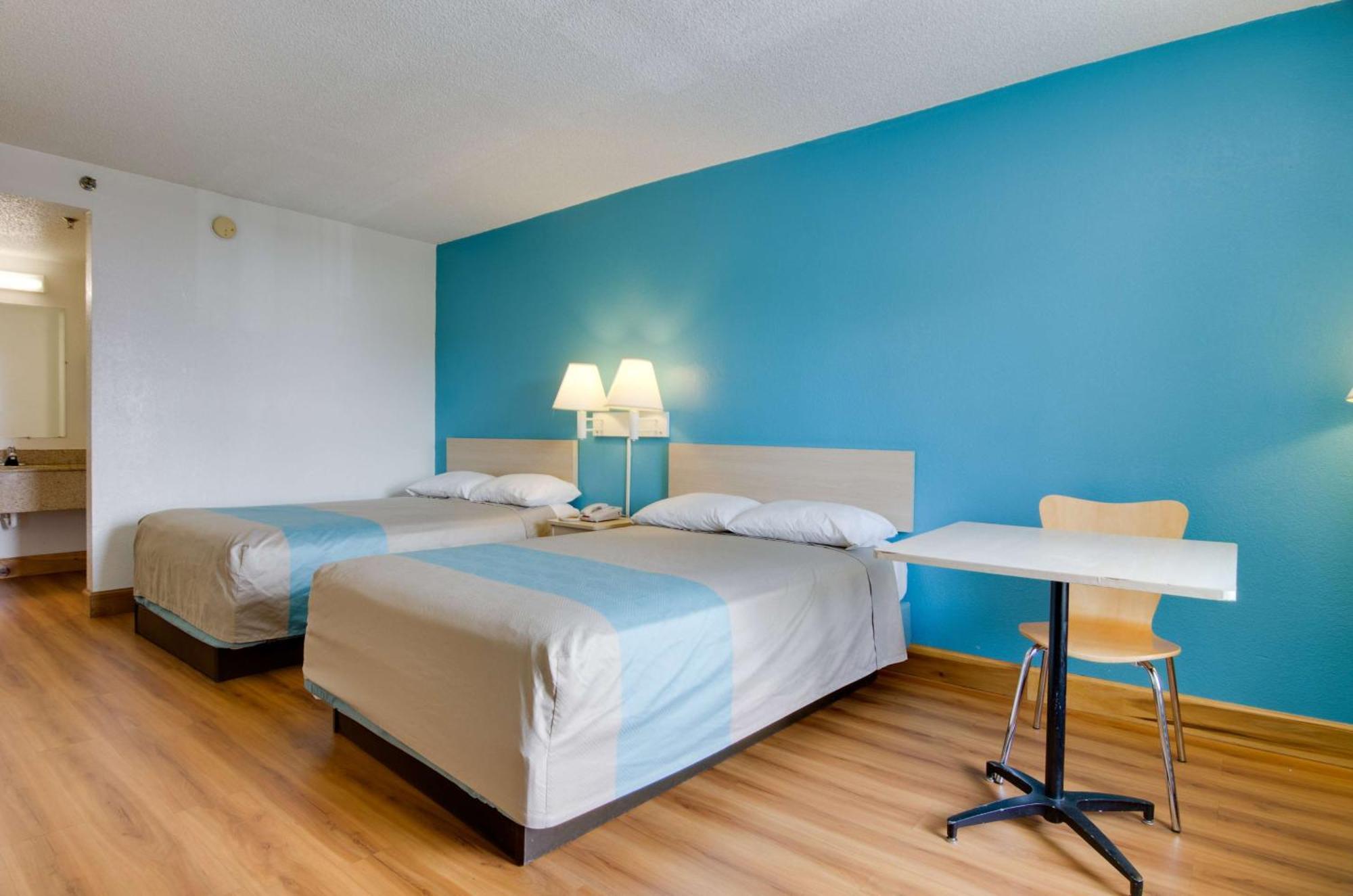 Quadruple Room Disability Access Smoking