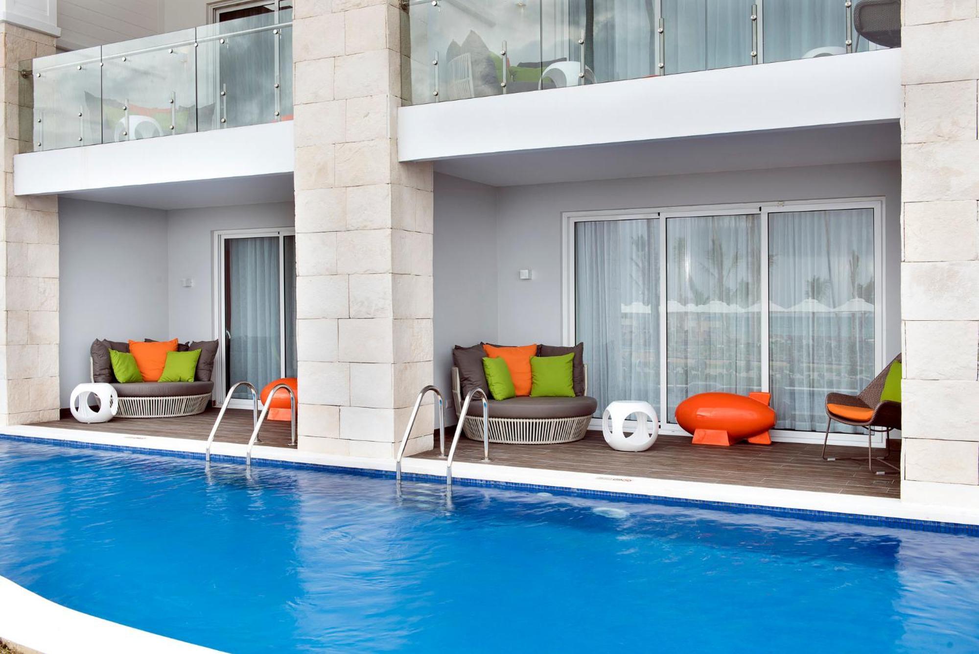 Suite Pad com Acesso Direto à Piscina