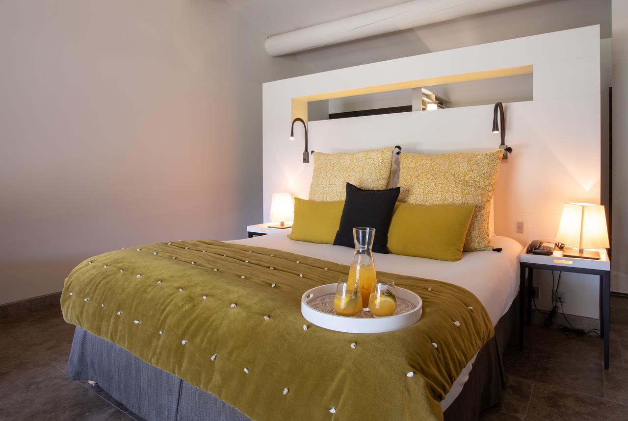 Deluxe Room,718324681:JPEG