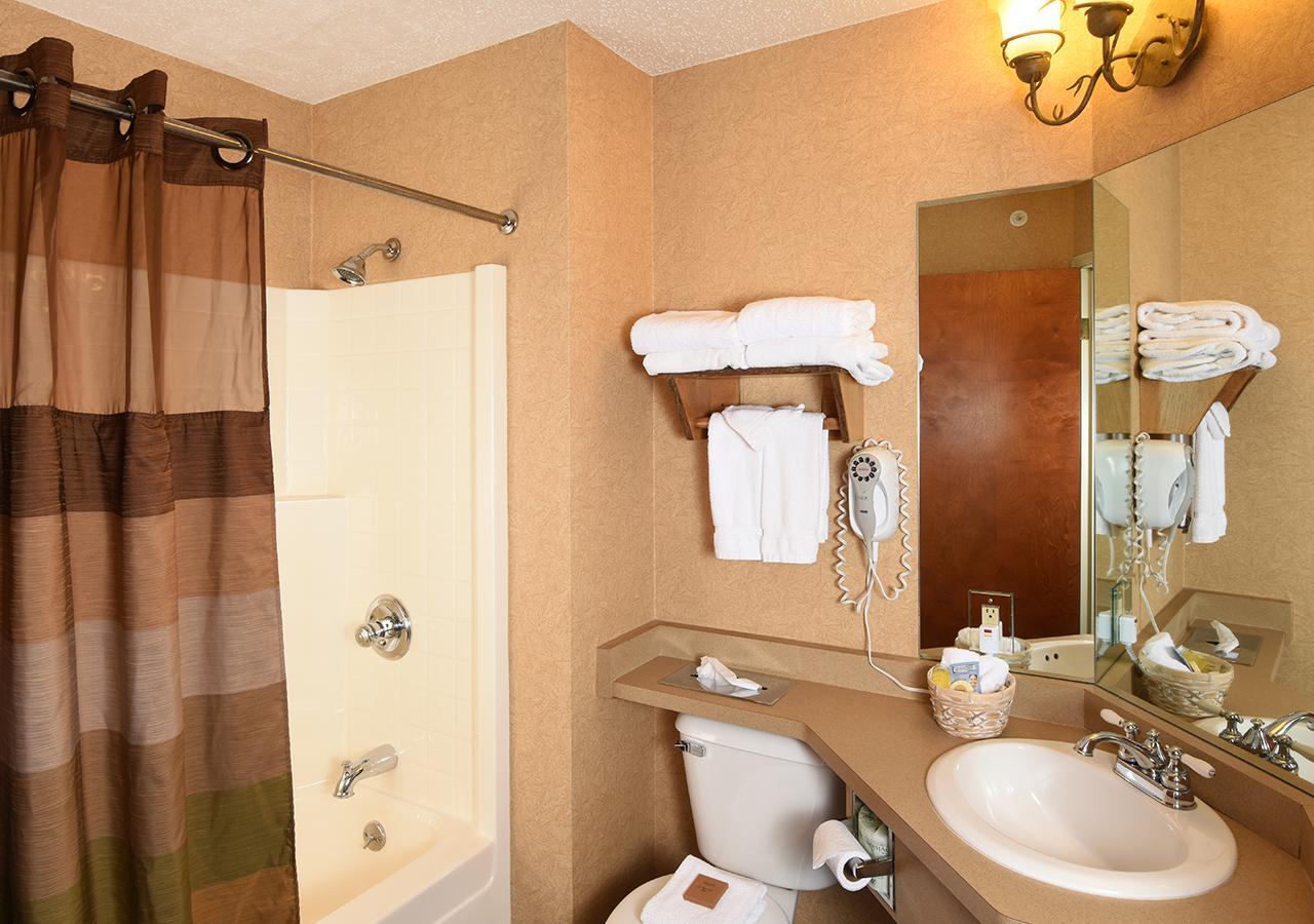 Deluxe Double Room with Two Double Beds