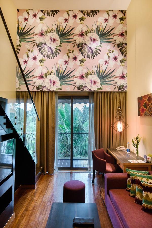 Elegance Suite on One way Local Transfer Happy Hours 11 from 5pm to 7pm on Food Beverages on SPA