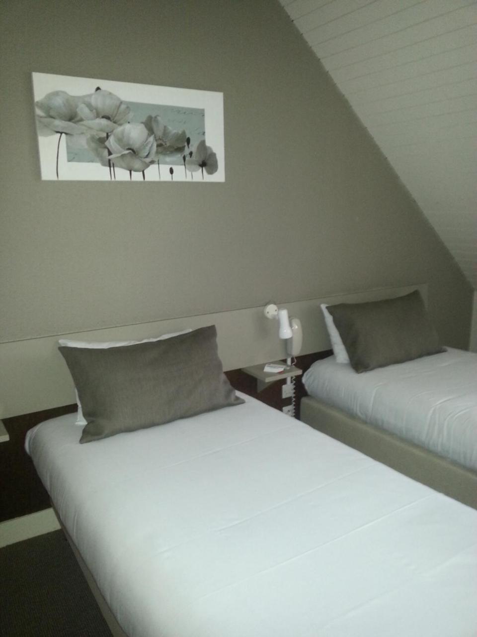 Classic Twin Room,653322219:JPEG