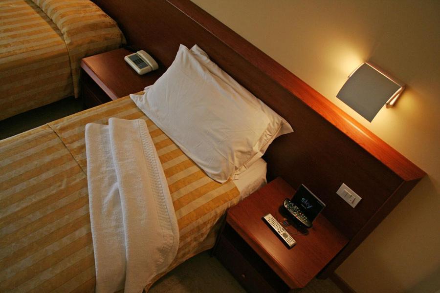 Economy Single Room
