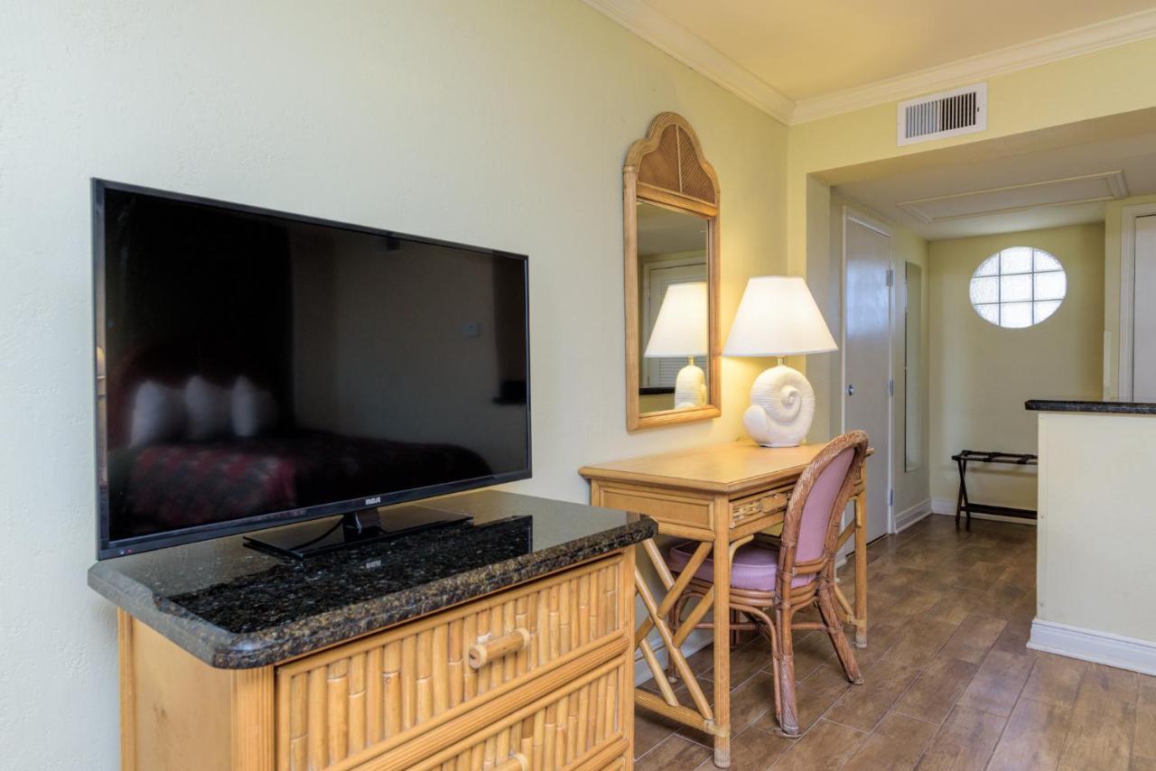 King Room Partial Beach View