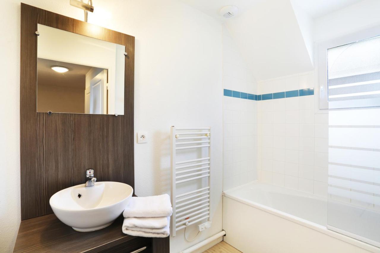 One-Bedroom House,728412376:JPEG
