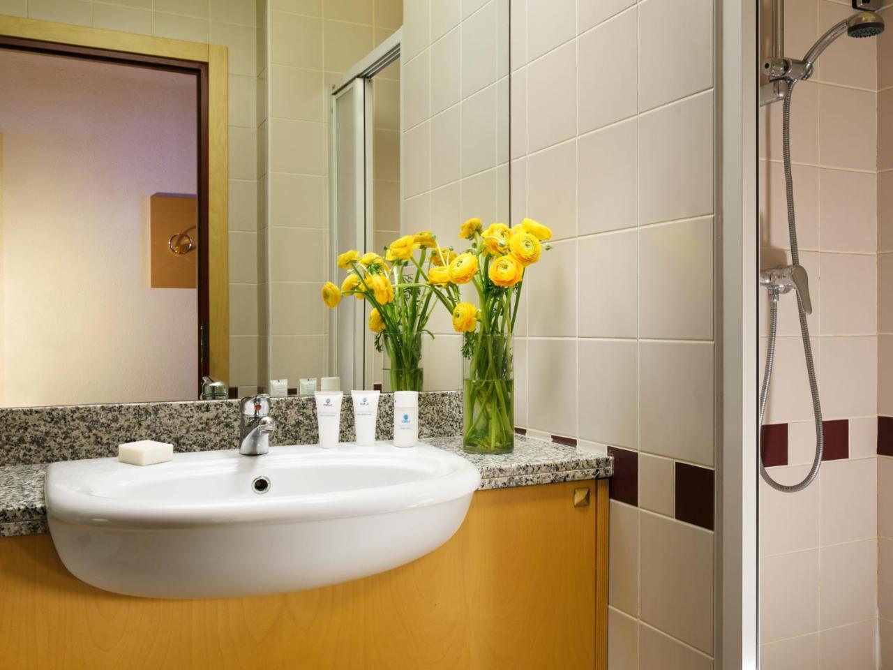 Double or Twin Room,735681895:JPEG