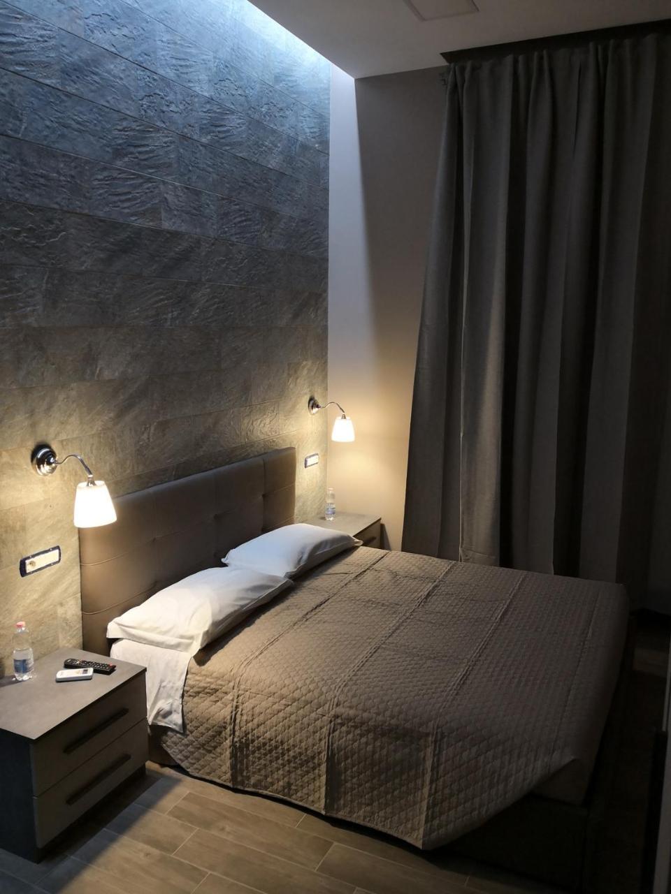 Double Room Private Bathroom
