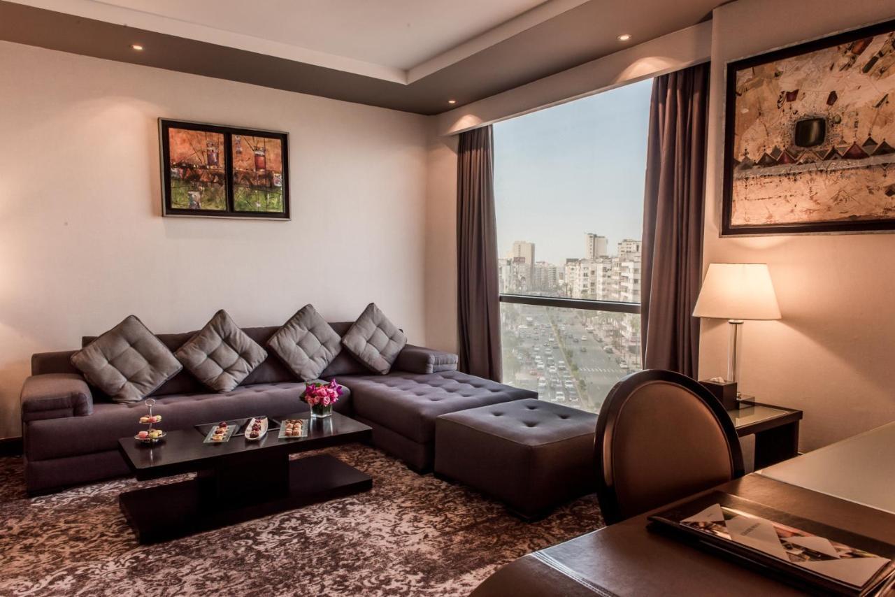 Suite 1 Chambre avec Lit King-Size - Vue sur Ville et Océan