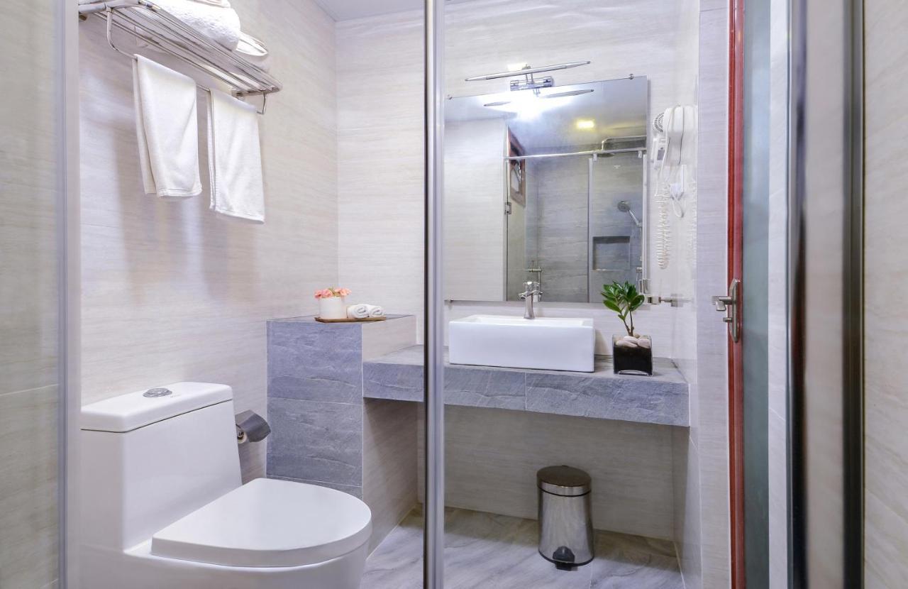 Deluxe Double or Twin Room Pool View