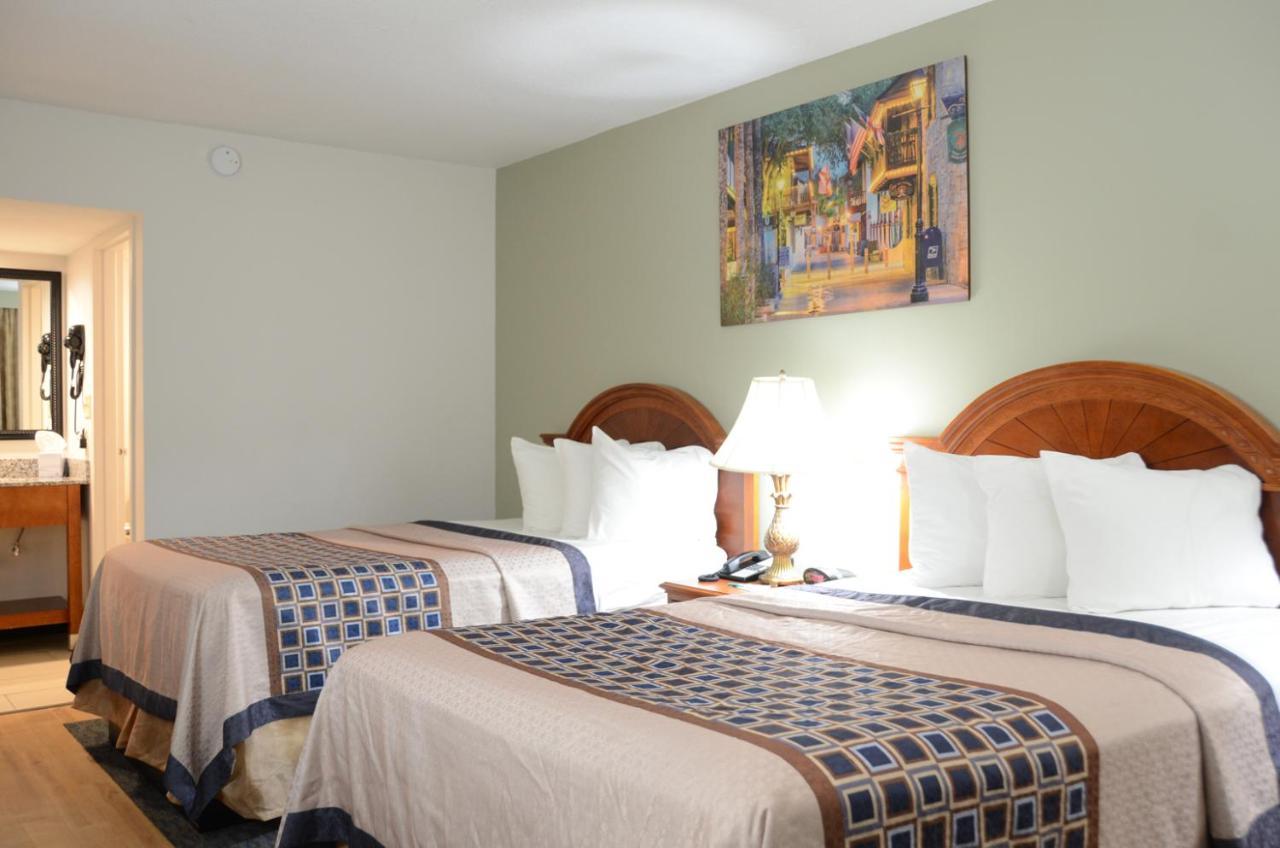 Double Room Two Double Beds Non-Smoking