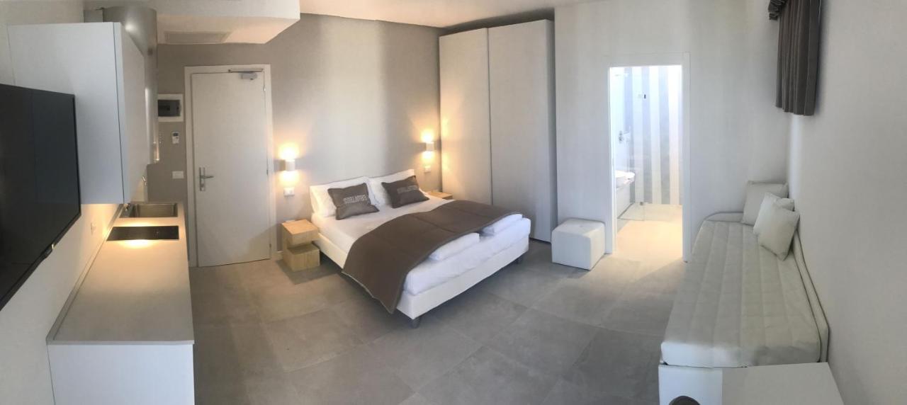 Junior Suite,823404962:JPEG